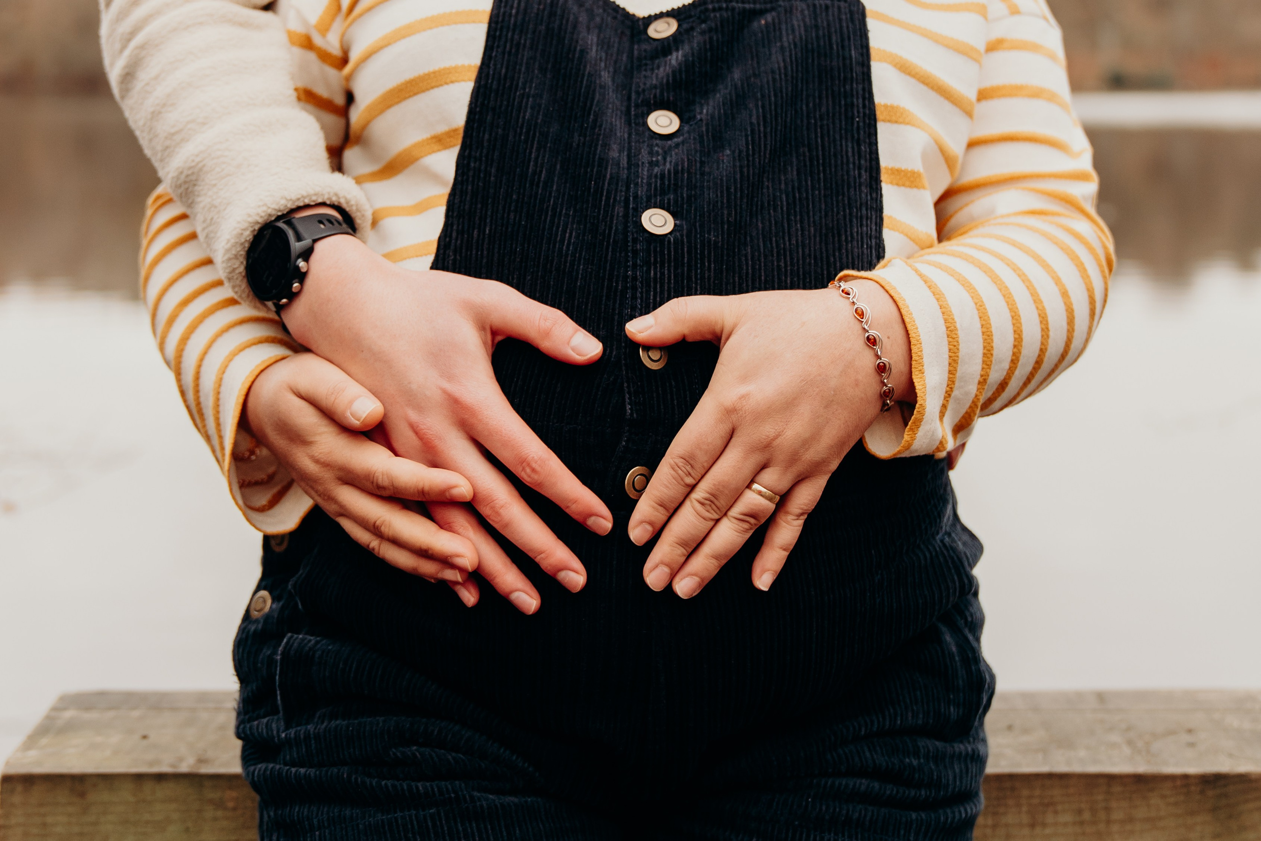 Maternity photographer in Durham