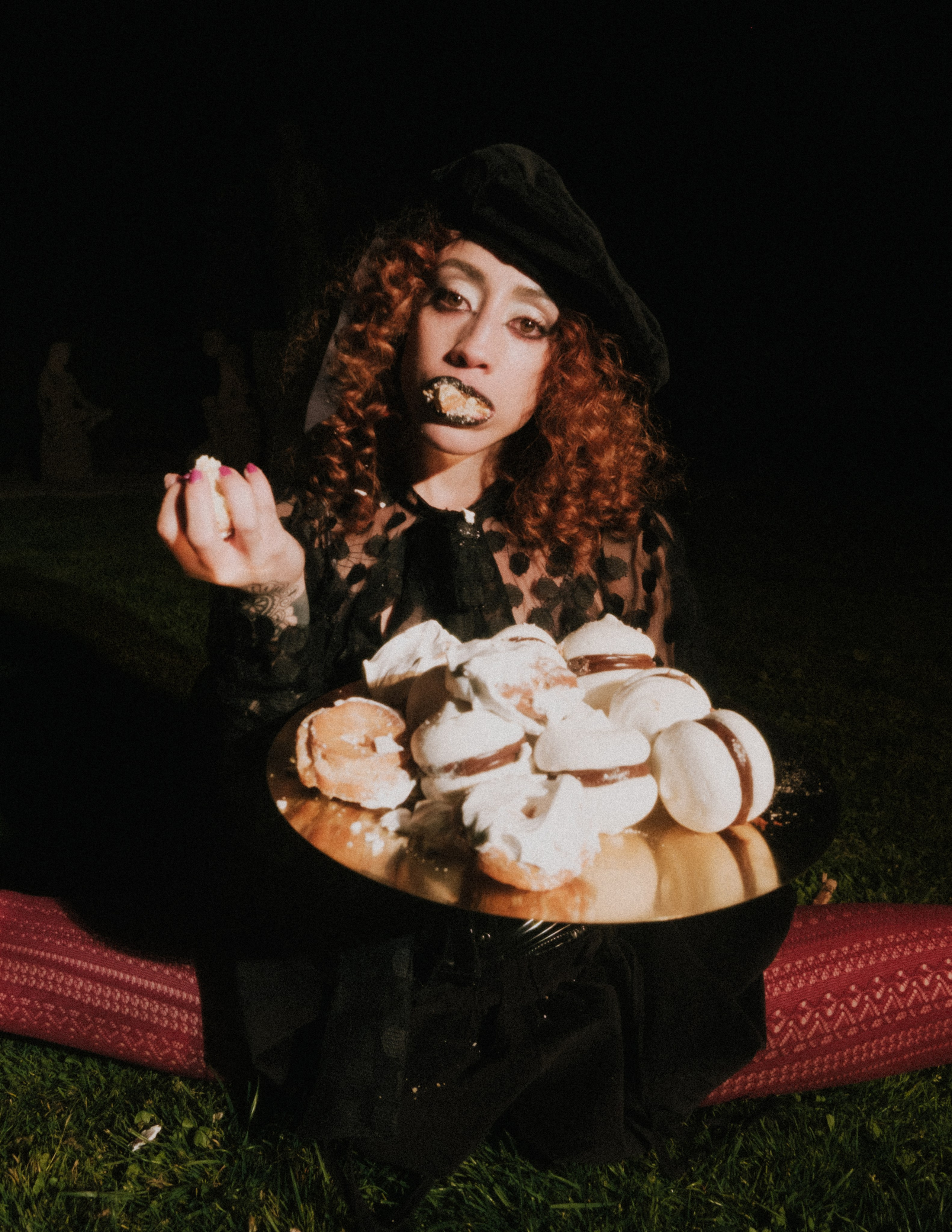 Show must go on. Creative photographer in Madrid Anna Dvorianskaia