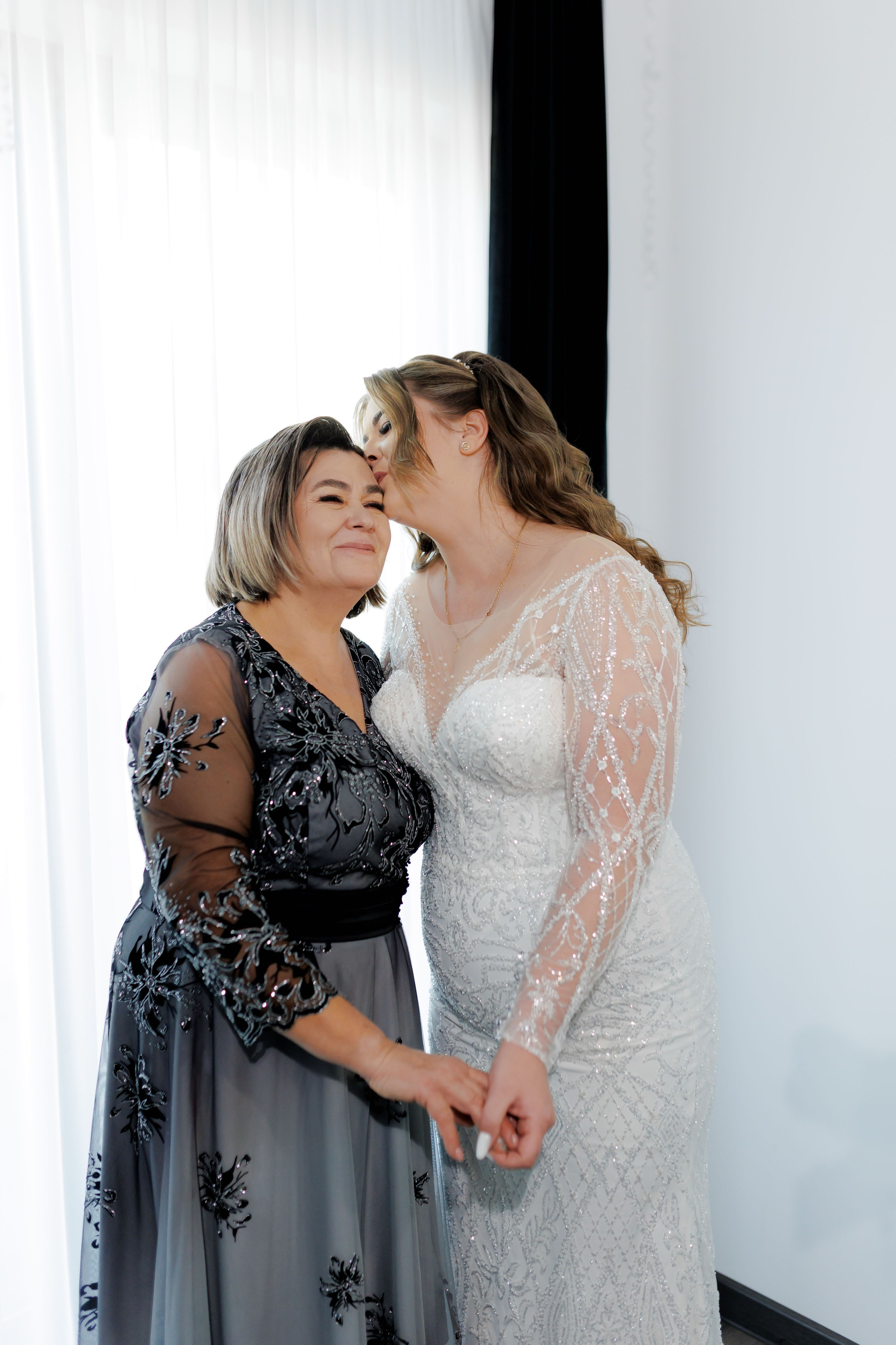 Povestea voastră, regizată de noi |Cristi Turculet Videograf Nuntă Suceava | wedding highlight. Servicii foto-video profesionale, pentru momente de neuitat