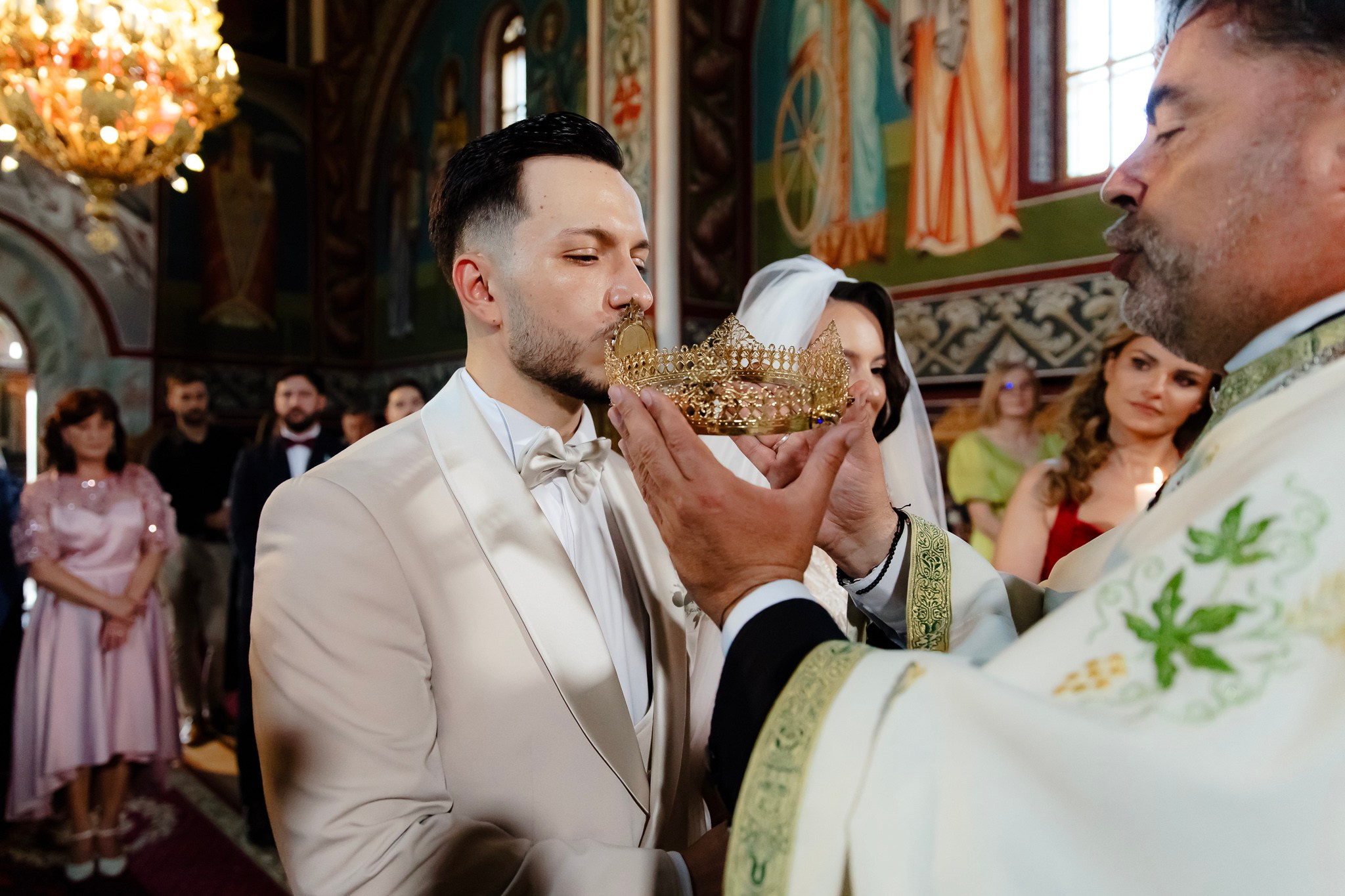 Ioana & Ionuț | Nuntă de poveste la Păstrăvăria Poiana din Mălini județul Suceava. Servicii foto-video profesionale, pentru momente de neuitat