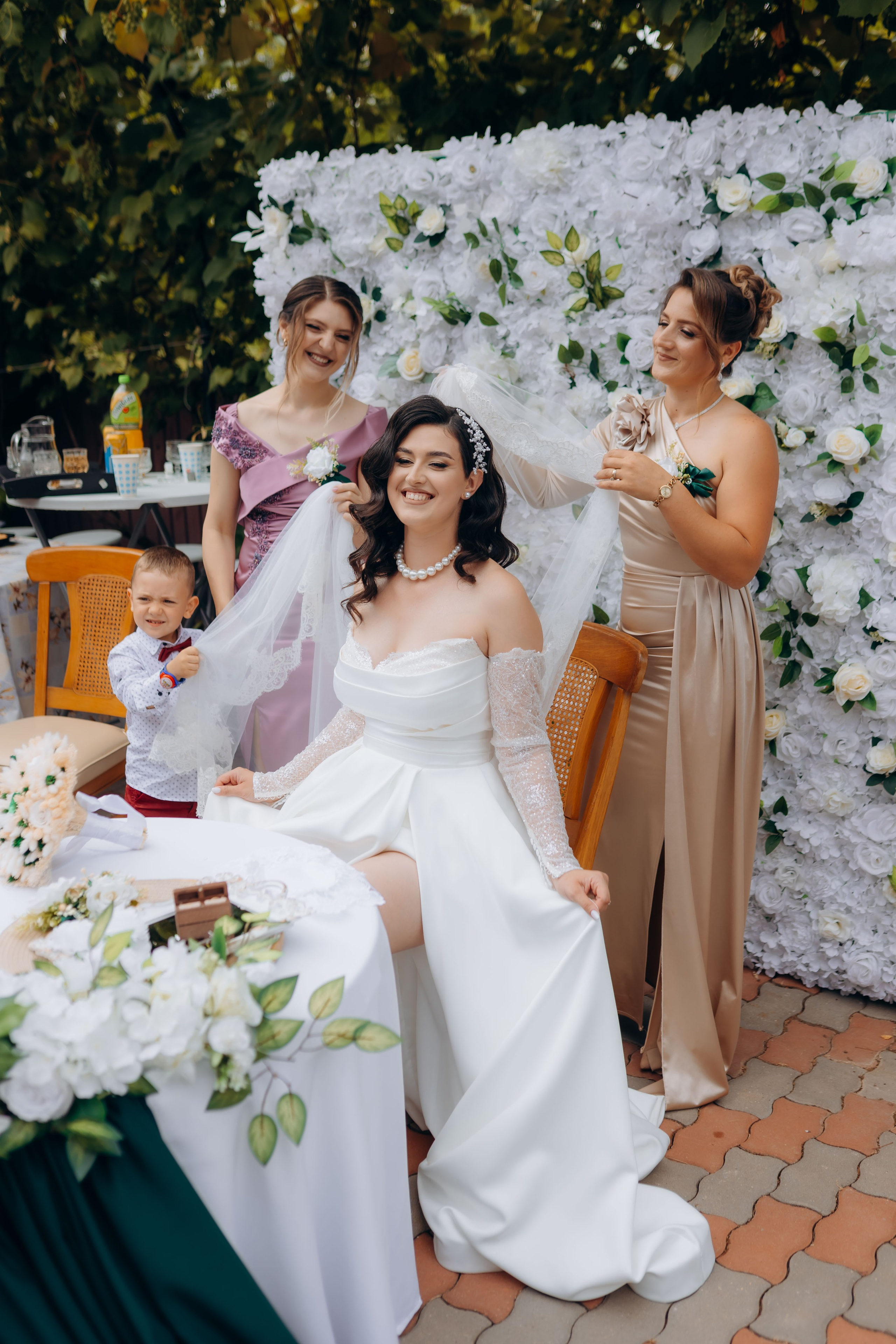 Nunta Nicoleta & Răzvan | Fotografie & Videografie Profesională. Servicii foto-video profesionale, pentru momente de neuitat