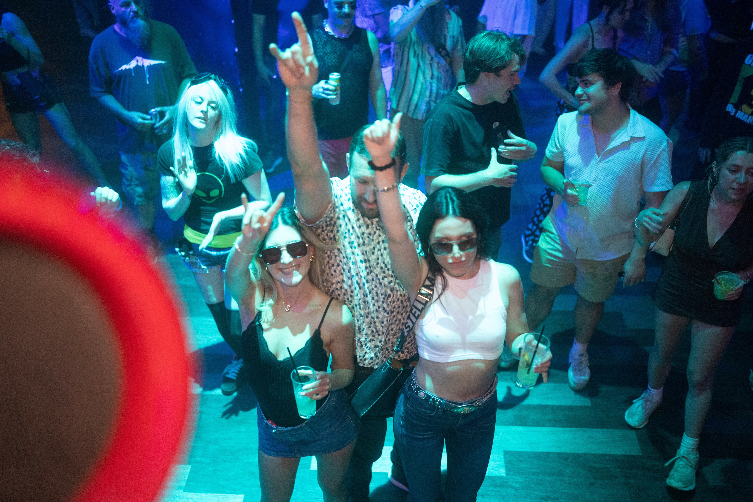 Aliens On Mushrooms & INVY Present: Shiba San. Ke’Ondris