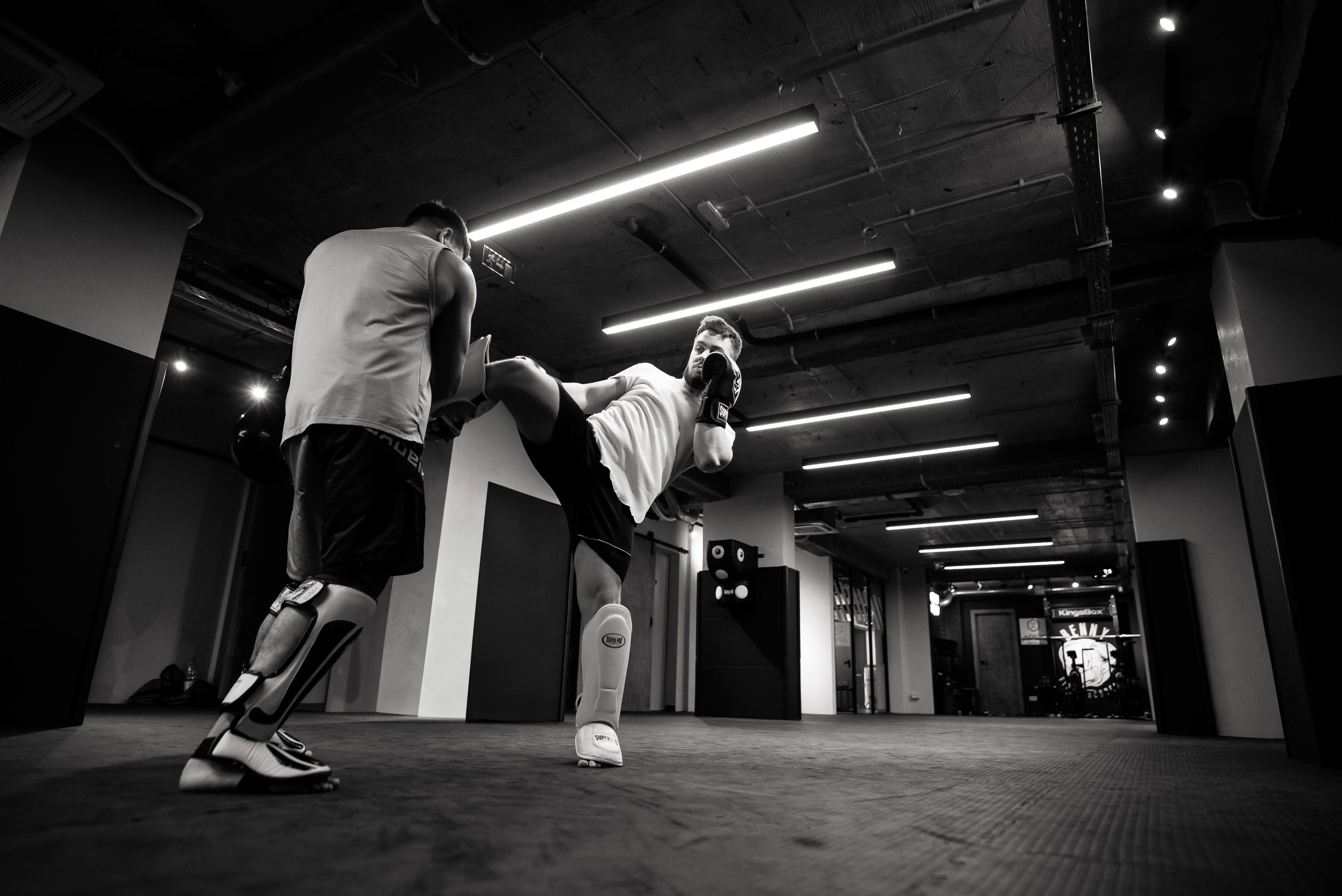 The Fighter - Benny Fight Academy. Andrei Samuel – Fotograf București | Evenimente, Studio, Imobiliare, Produs