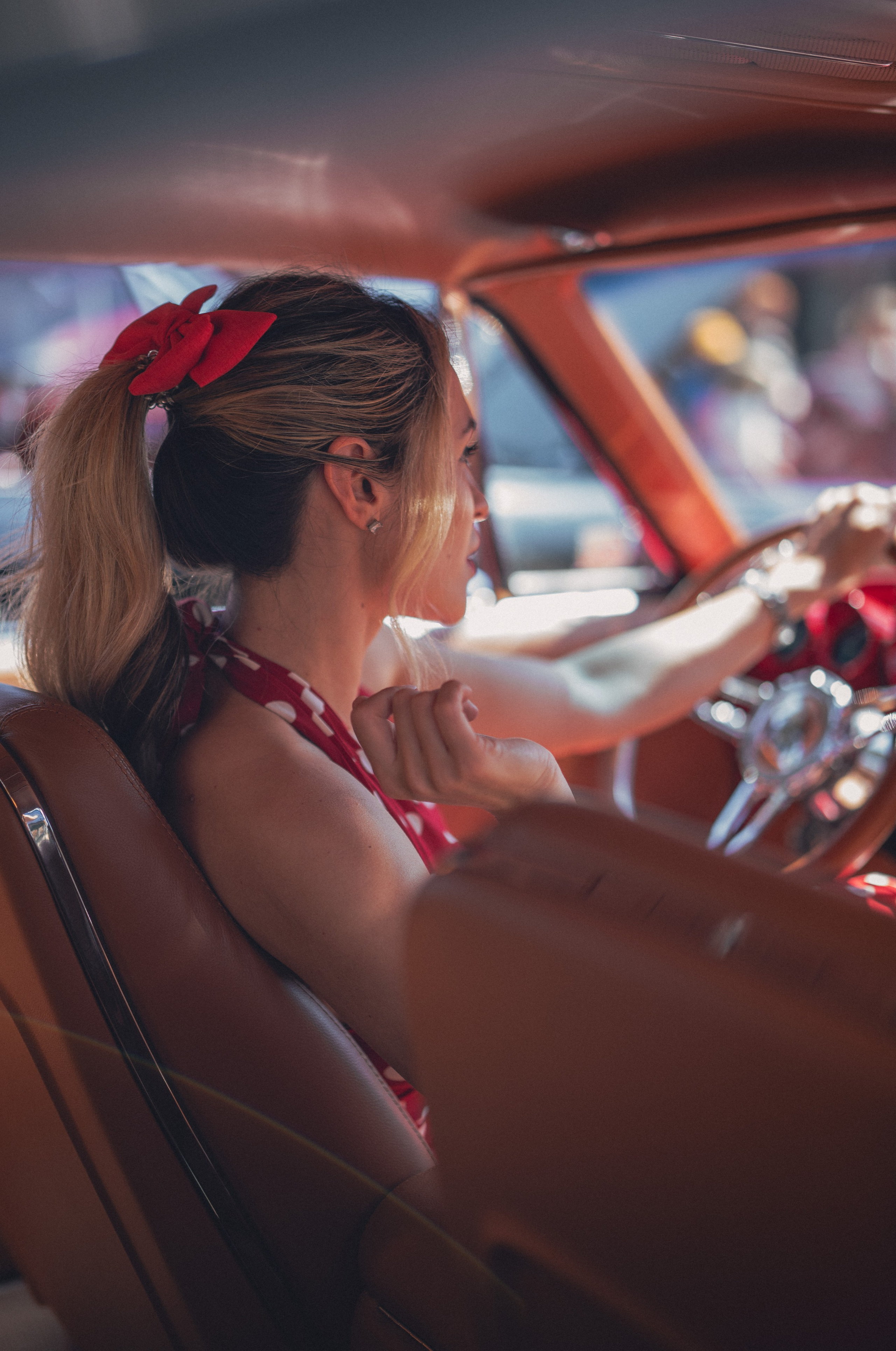 Woman portrait shoot. Let’s back to 50s. Portrait, family, maternity & wedding photography & videography in SoCal Kseni Vibe