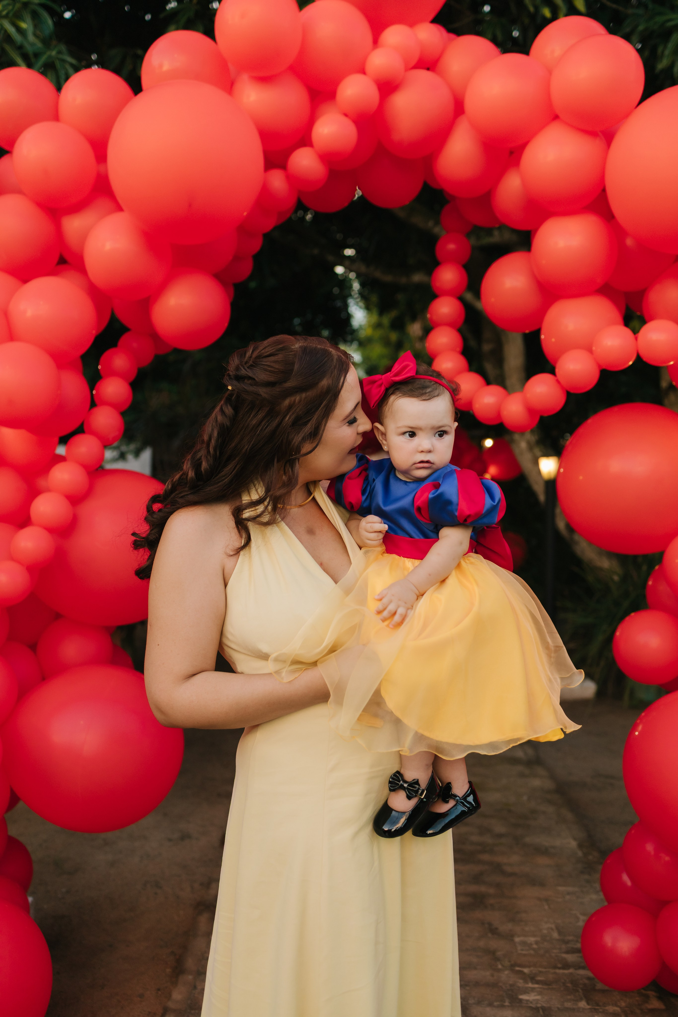 Helena — 1 ano. Fotógrafo Richard Silvestre — Casamentos na Bahia