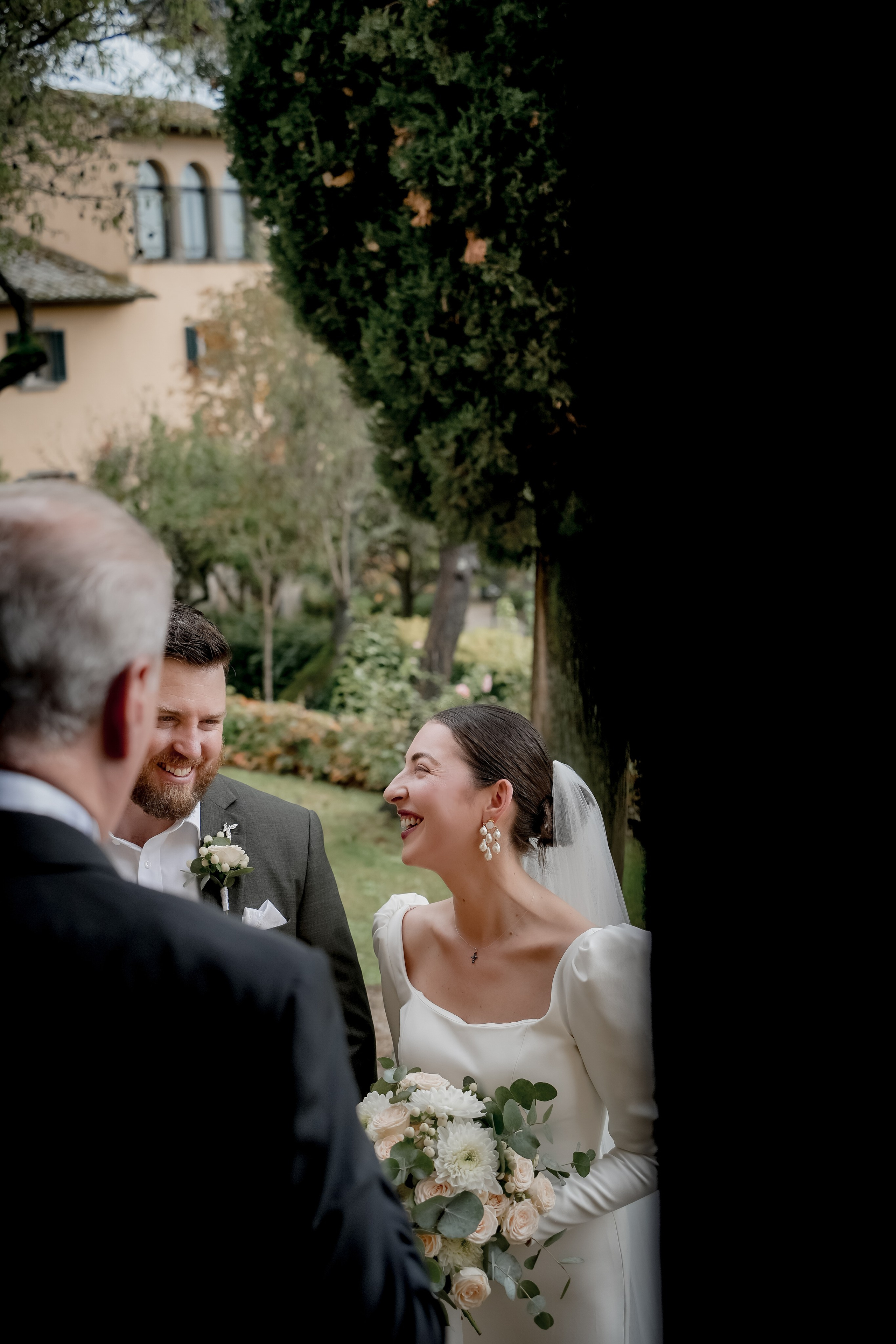 Elopment in Cortona. Villa Falconiere. Wedding Photographer in Italy