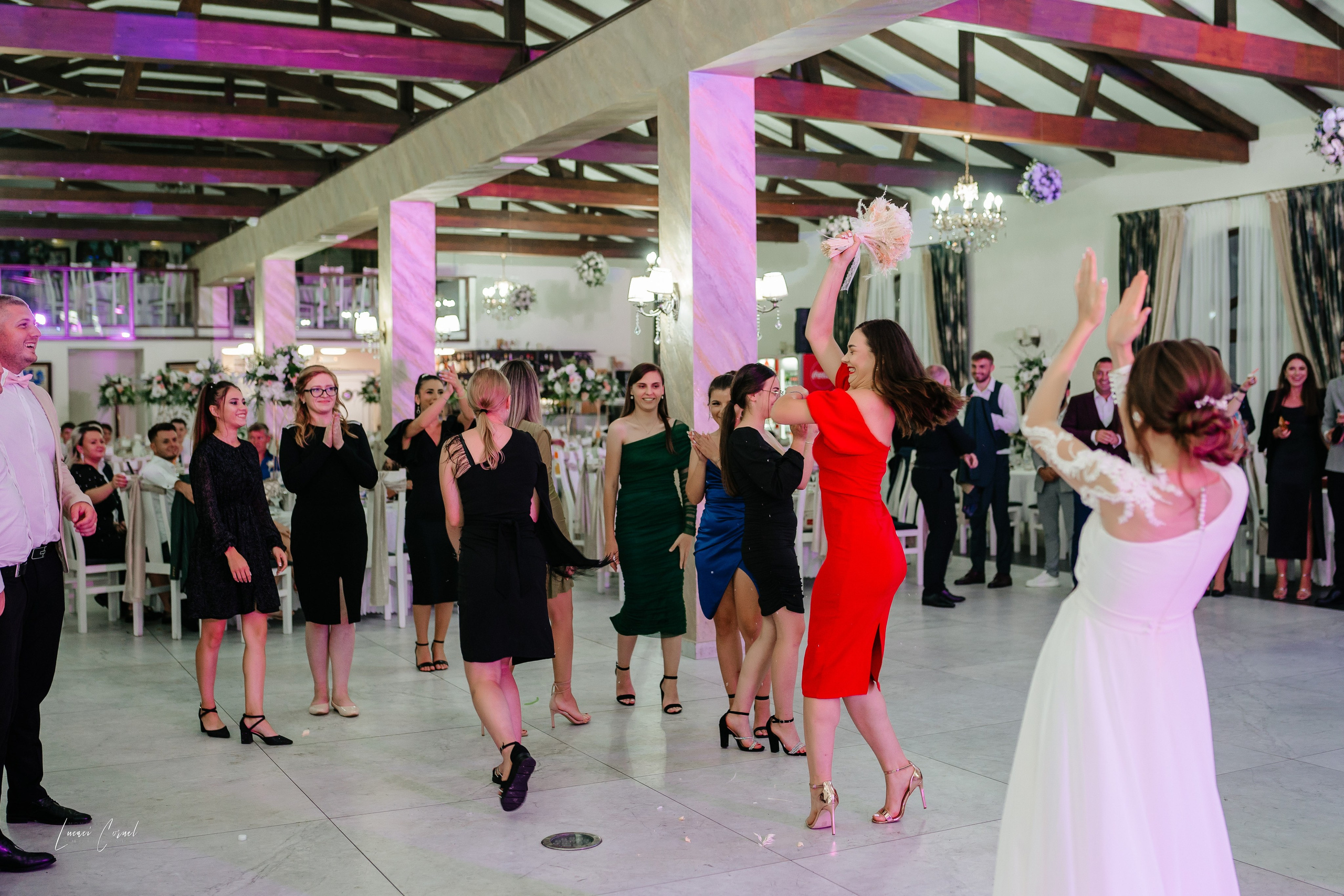 Ioana & Dan – Album de nuntă plin de emoție. Fotograf de nuntă, corporate, botezuri, majorate și aniversări Roman, Lucaci Cornel