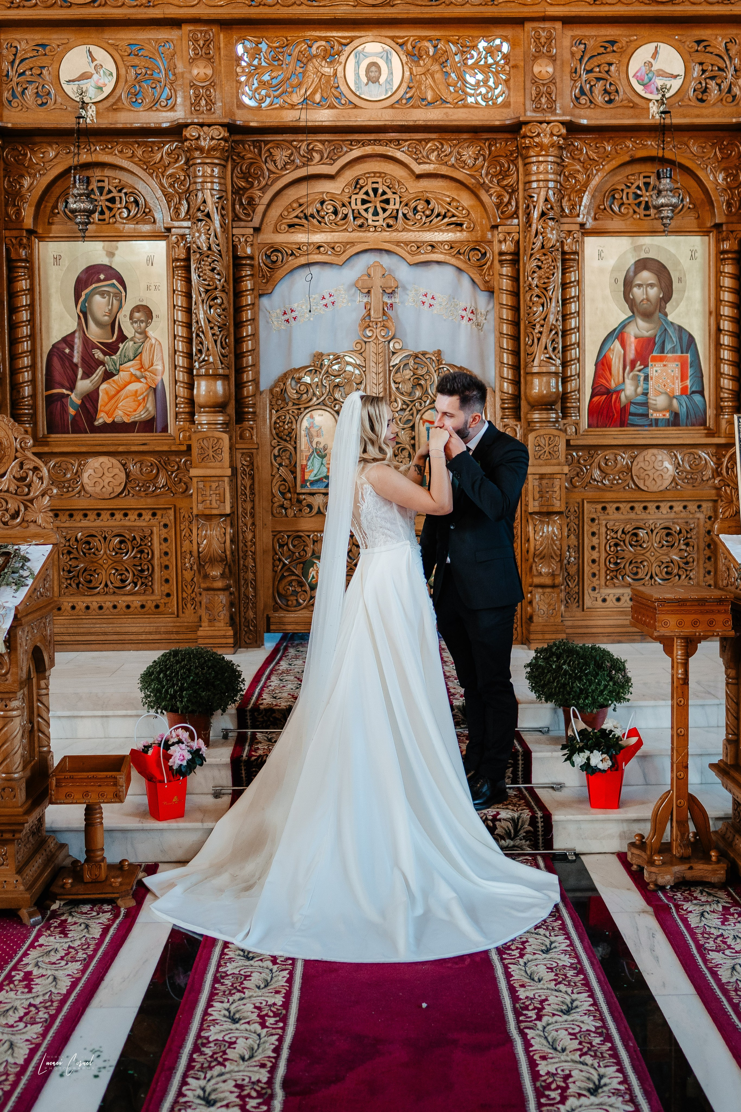 Diana & Cătălin – Nuntă clasică și rafinată. Fotograf de nuntă, corporate, botezuri, majorate și aniversări Roman, Lucaci Cornel