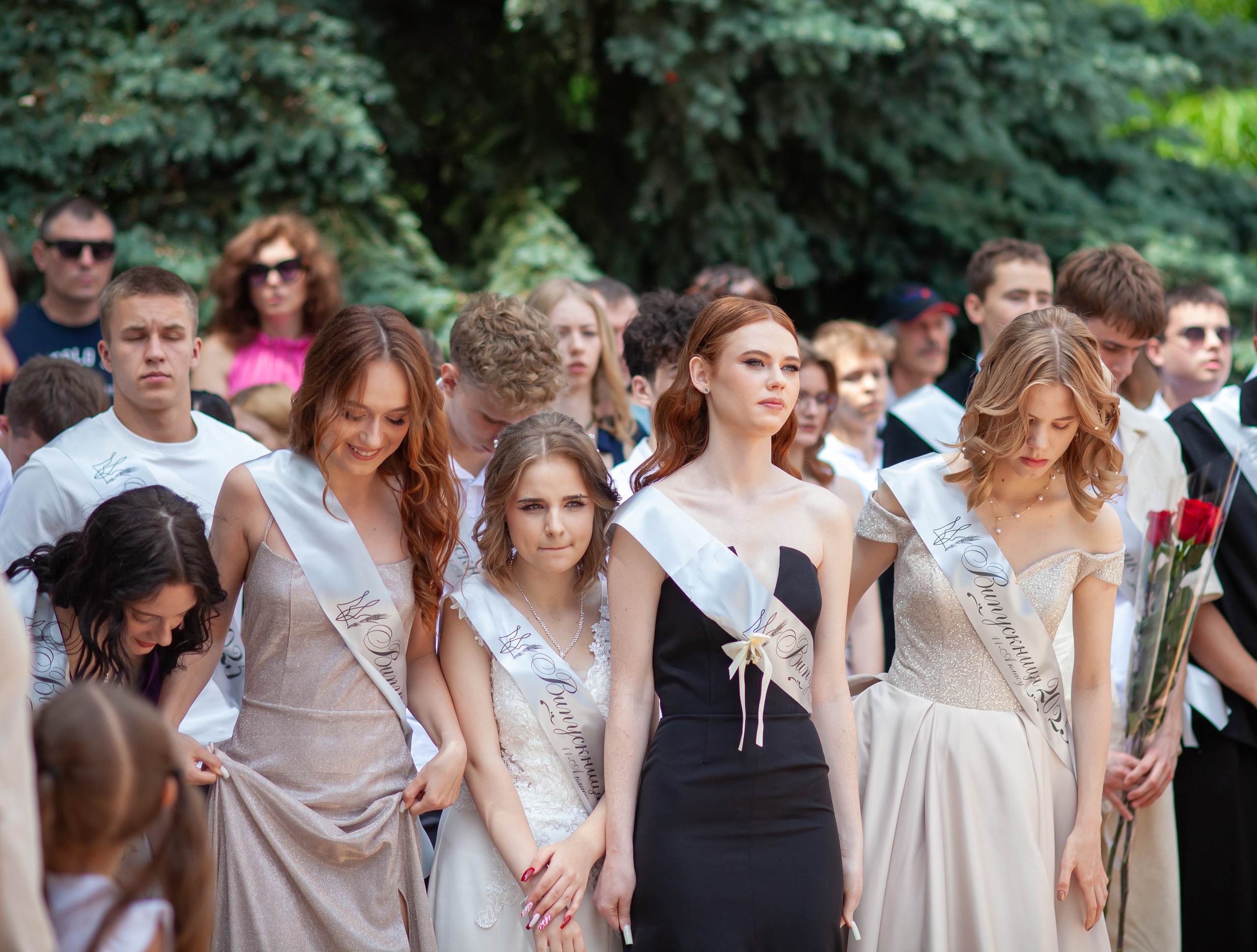 Пример фотосессии последний звонок и выпускной 11А, все в куче по очереди