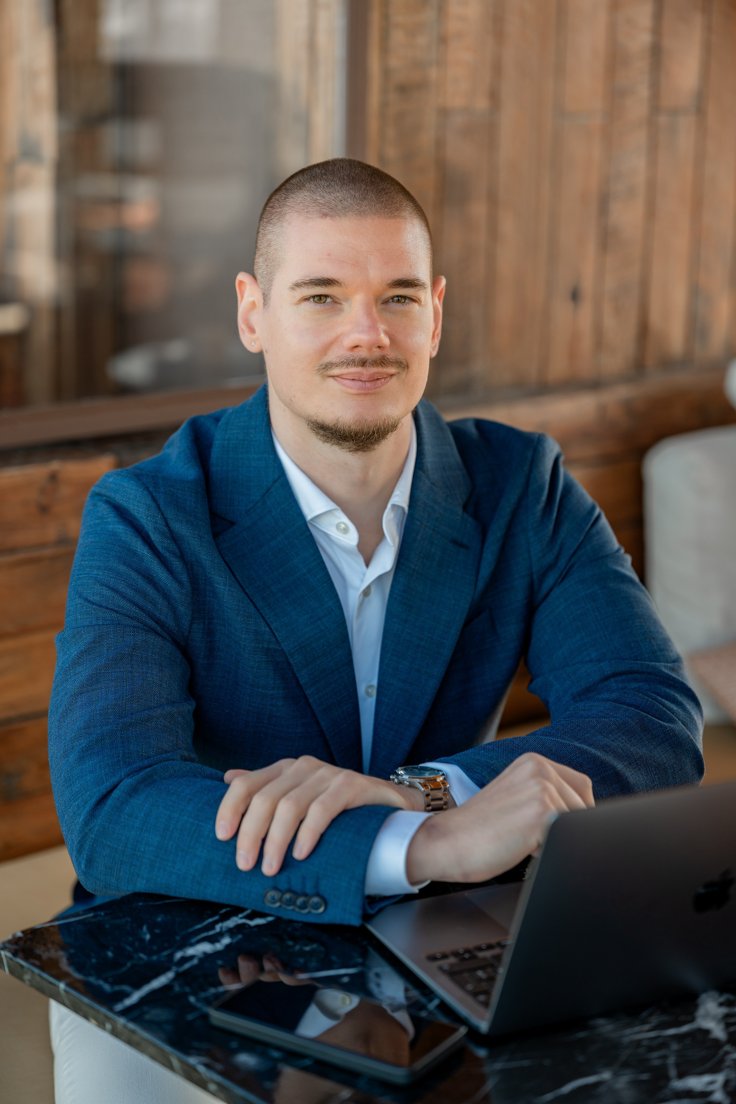 Gabor. Deine Fotografin auf Mallorca für Familien und Business