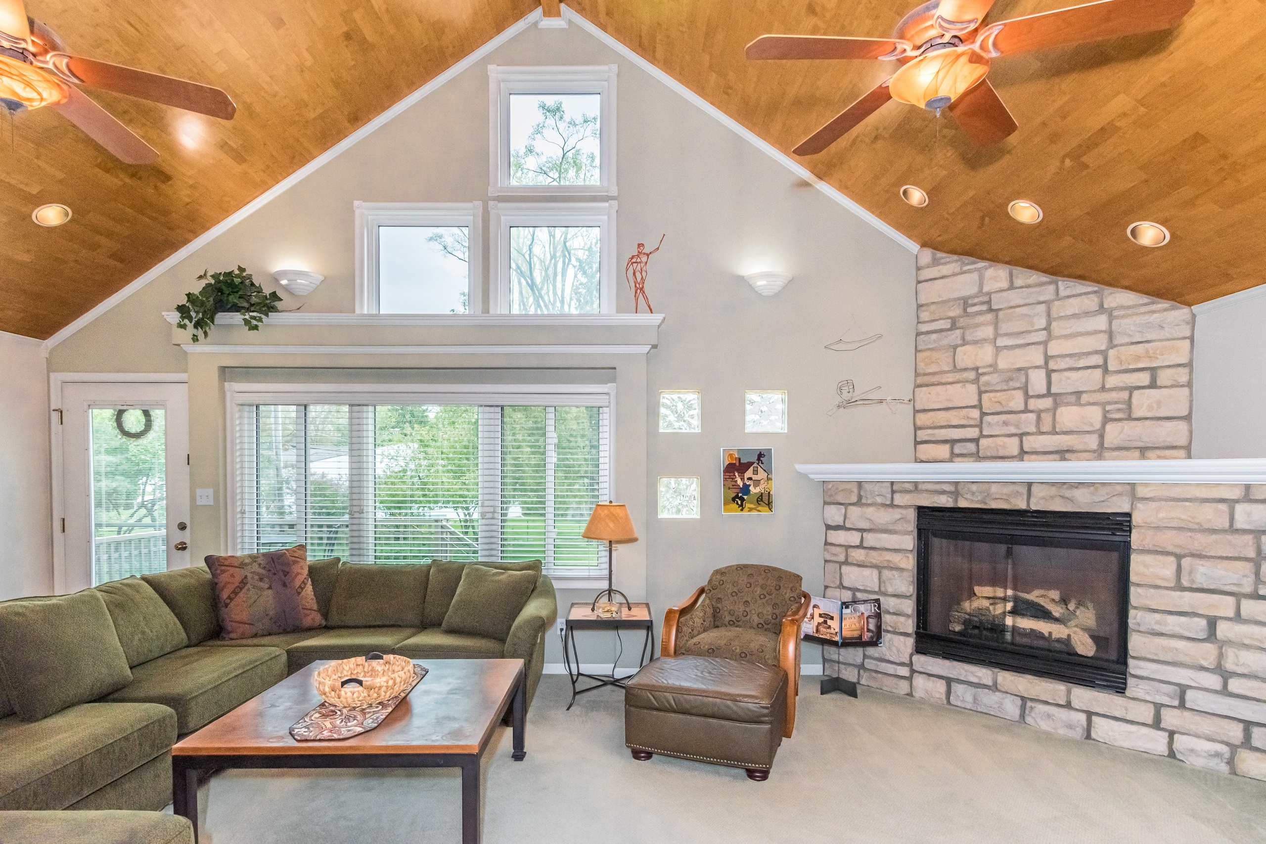 Real Estate. Pic-Cha Photography | Photographer & Media Content Creator | Metro Detroit Area, Michigan