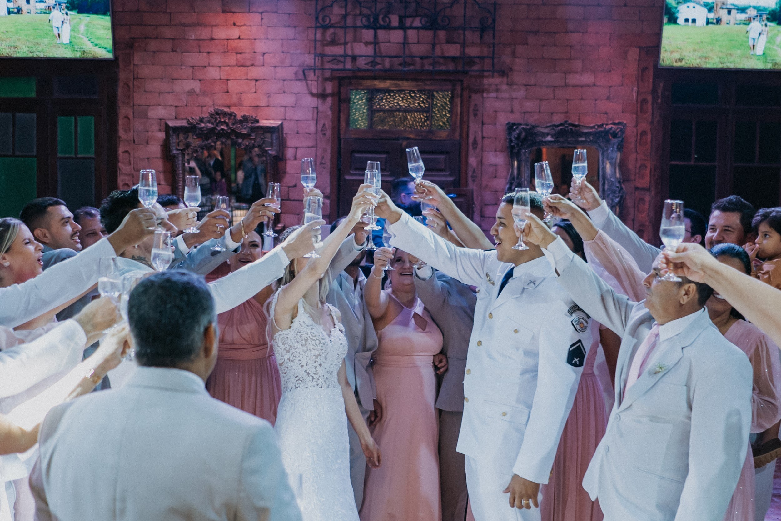 Casamento Isadora e Icaro — Alvorada. Fotógrafo de casamento e Filmmaker de casamento