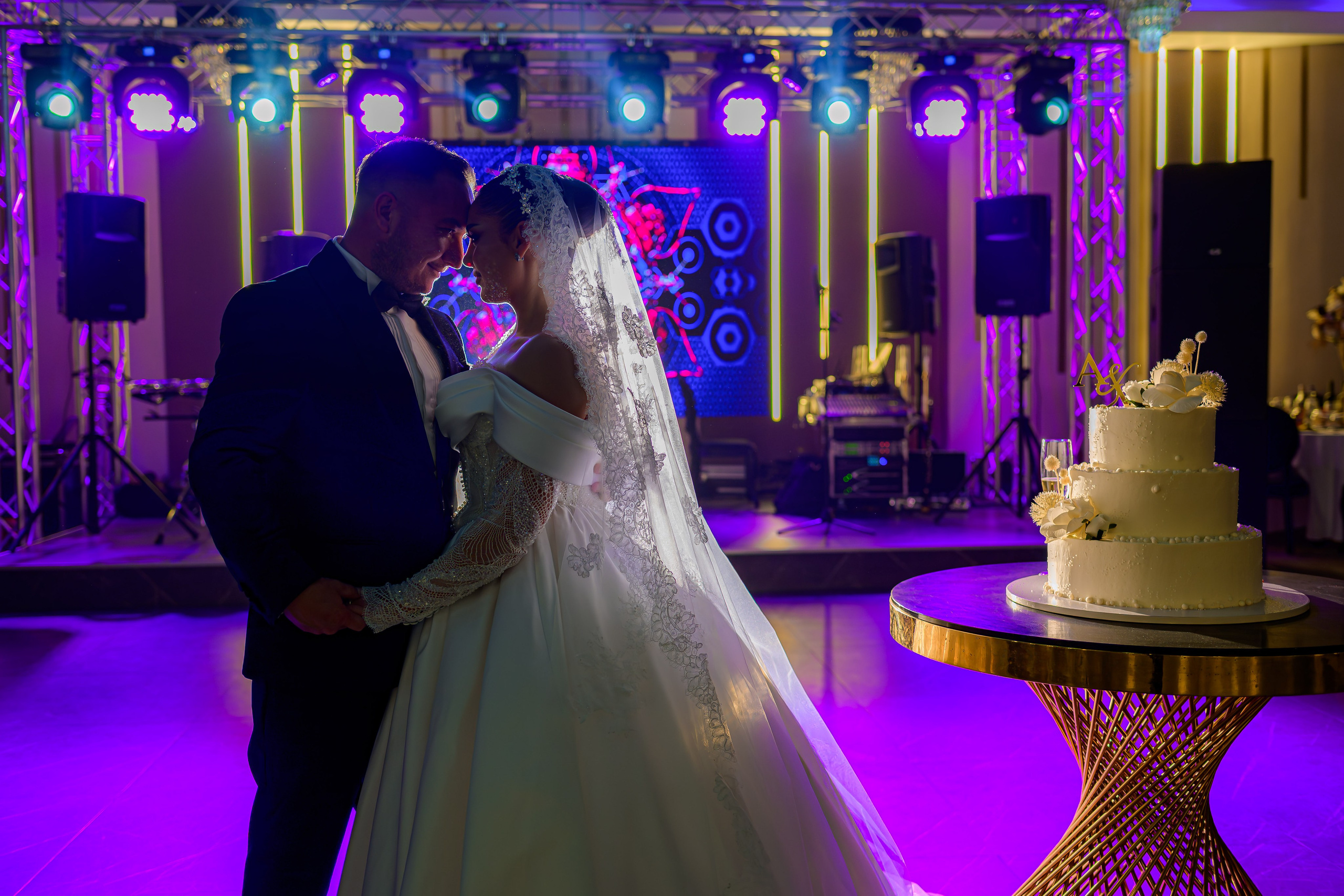 Alina & Varol. Vladimir Constantinescu - Fotograf de nunta Constanta