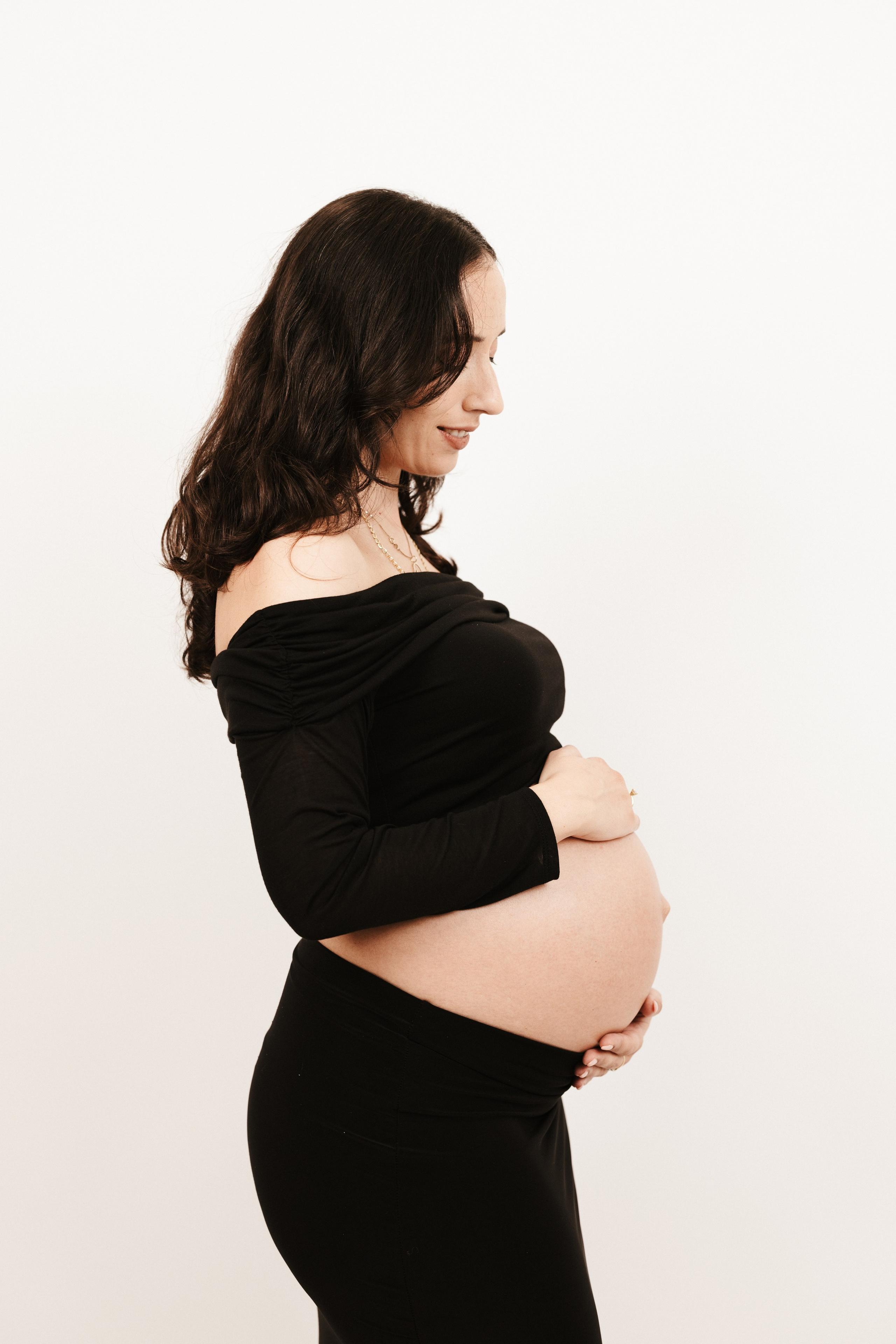 MATERNITY. Giannis Ioannou