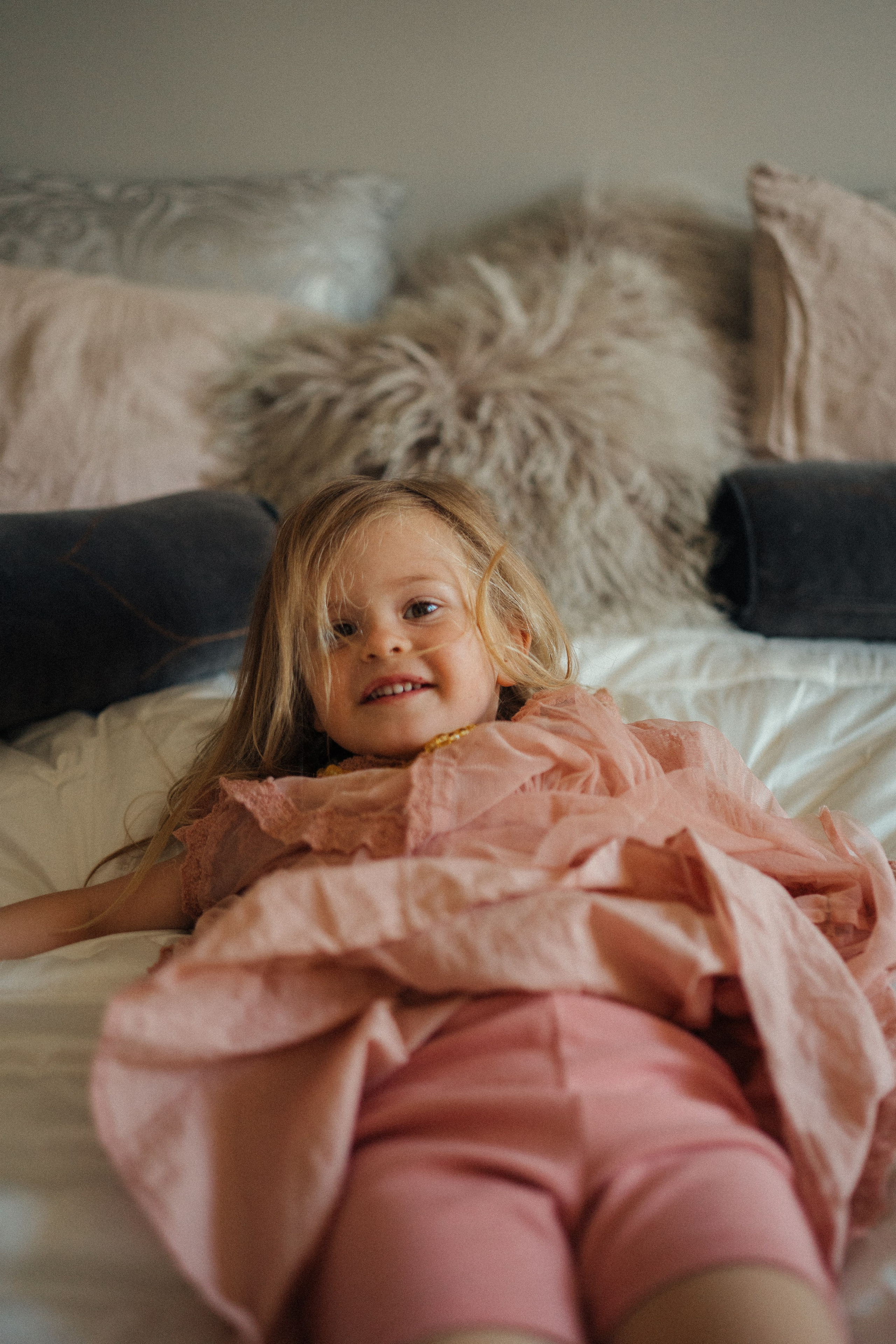 L&H. Wedding and potrait photographer in Helsinki Vickan O