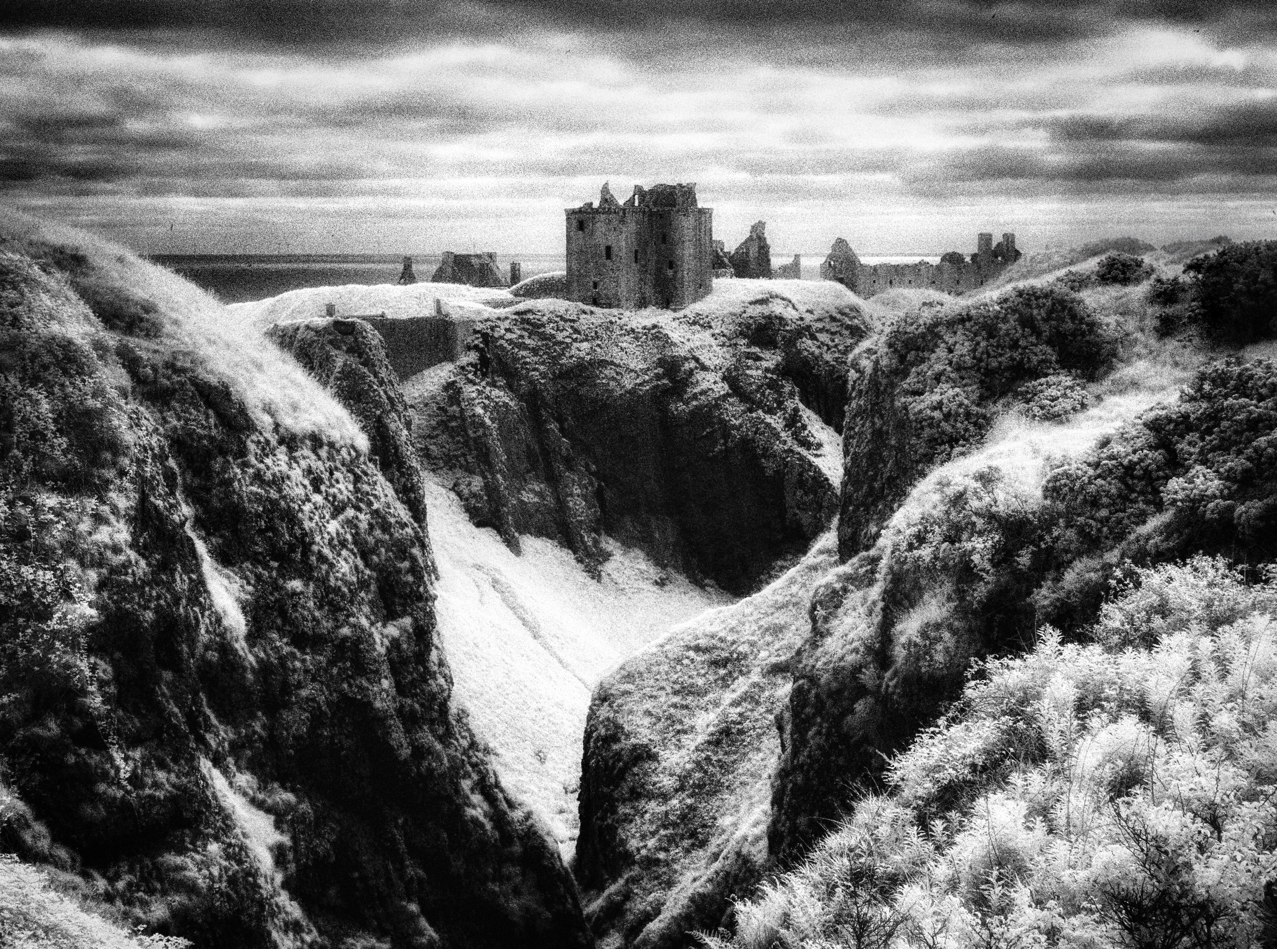 Castles. Infrared Scotland