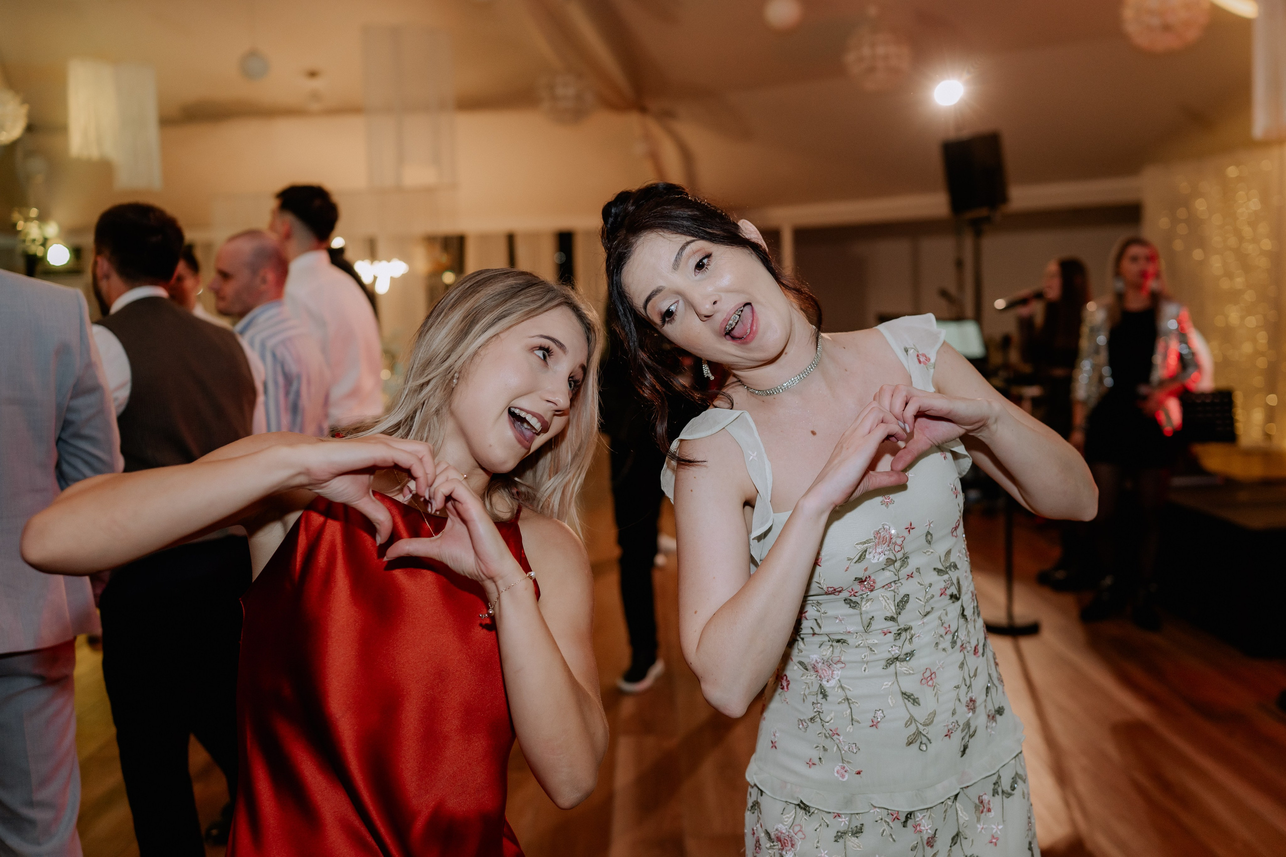 Madalina + Cosmin | Wedding day. Proud Vision Weddings | Wedding Photography & Film — Servicii profesionale Foto Video Nunta Iasi