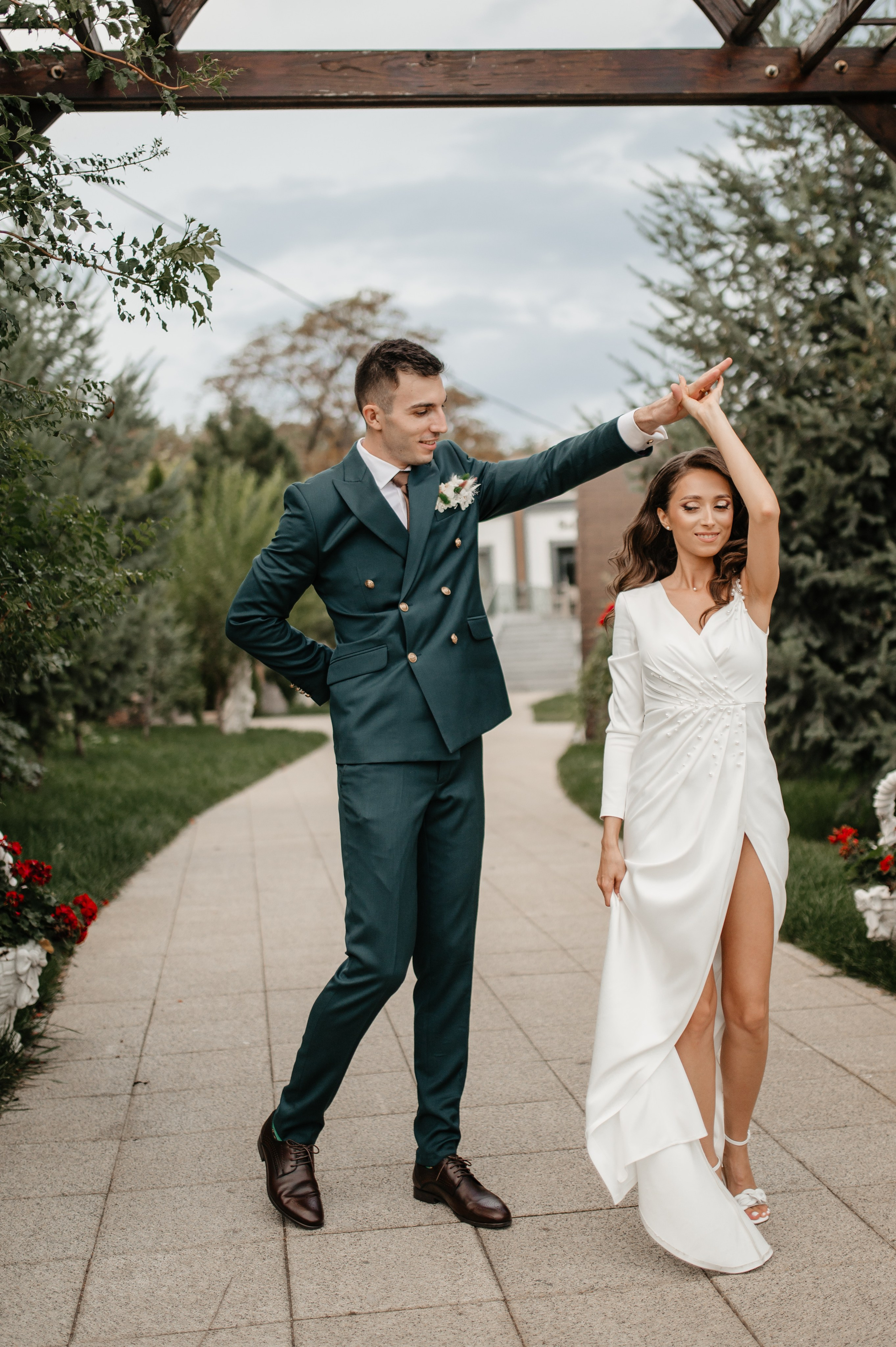 Nunta toamna La Castel. Proud Vision Weddings | Wedding Photography & Film — Servicii profesionale Foto Video Nunta Iasi