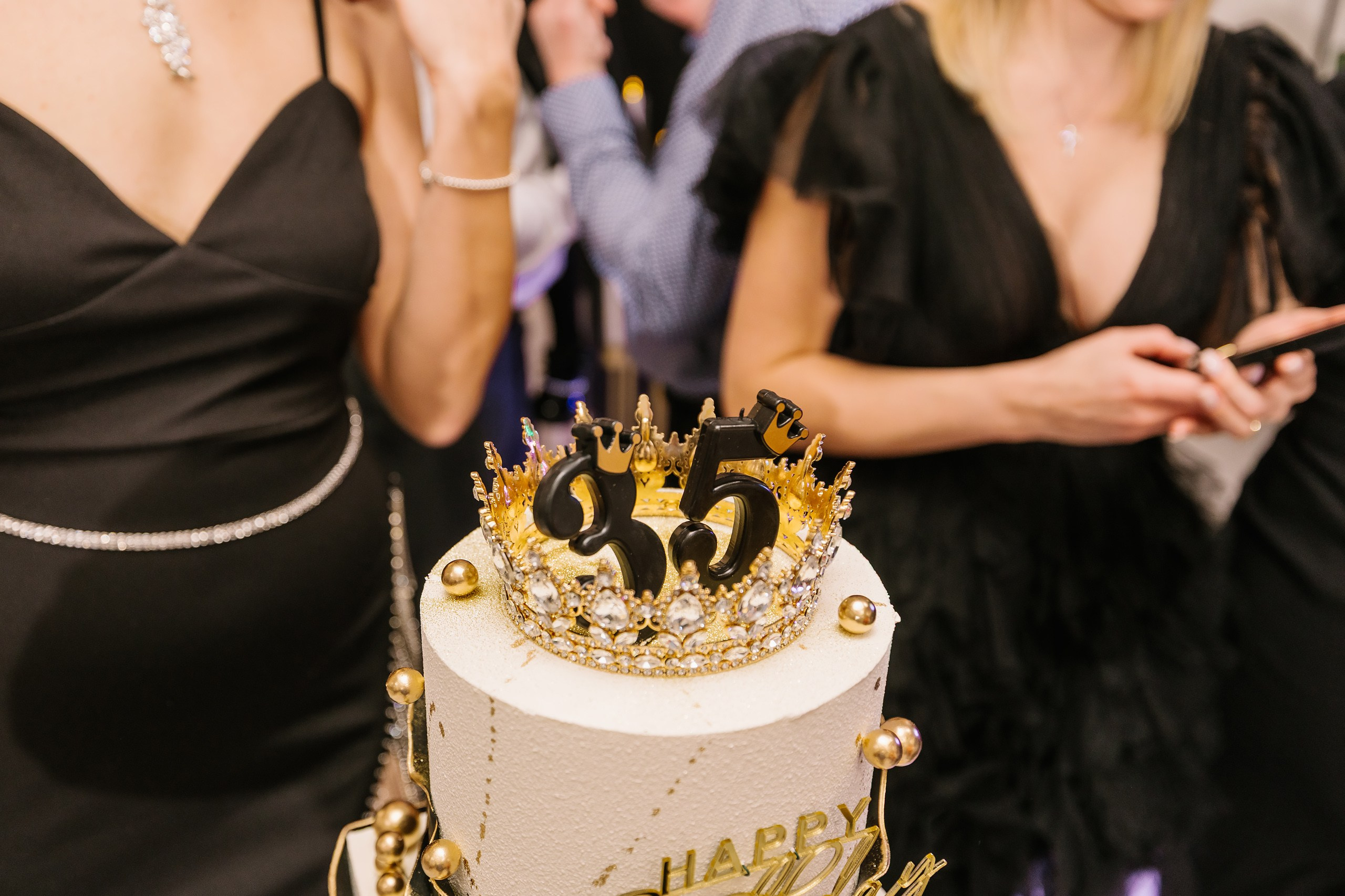 02.21.2025 Birthday Party. Wedding family event photographer in Chicago Nick Yushevich