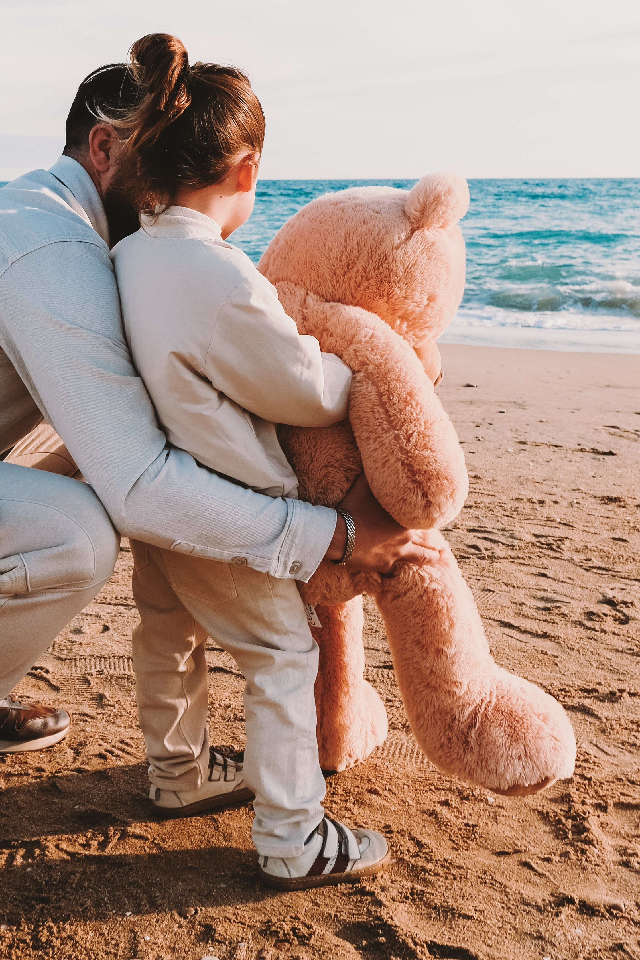 Sesión familiar embarazo. Fotografía profesional en Calafell - Elena Medvedeva