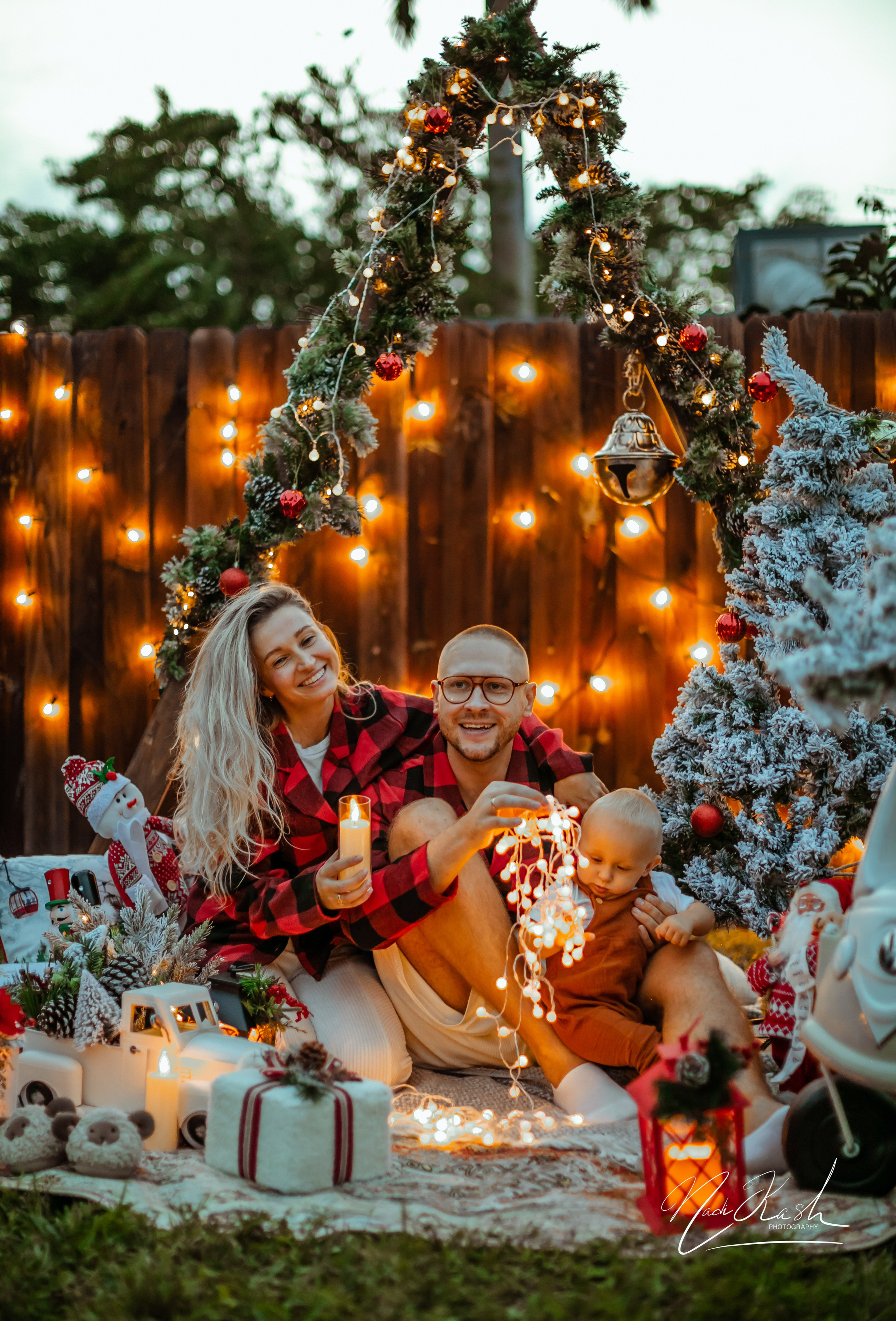 Christmas photoshoot. Photographer in Miami, Family photographer, Event, Wedding