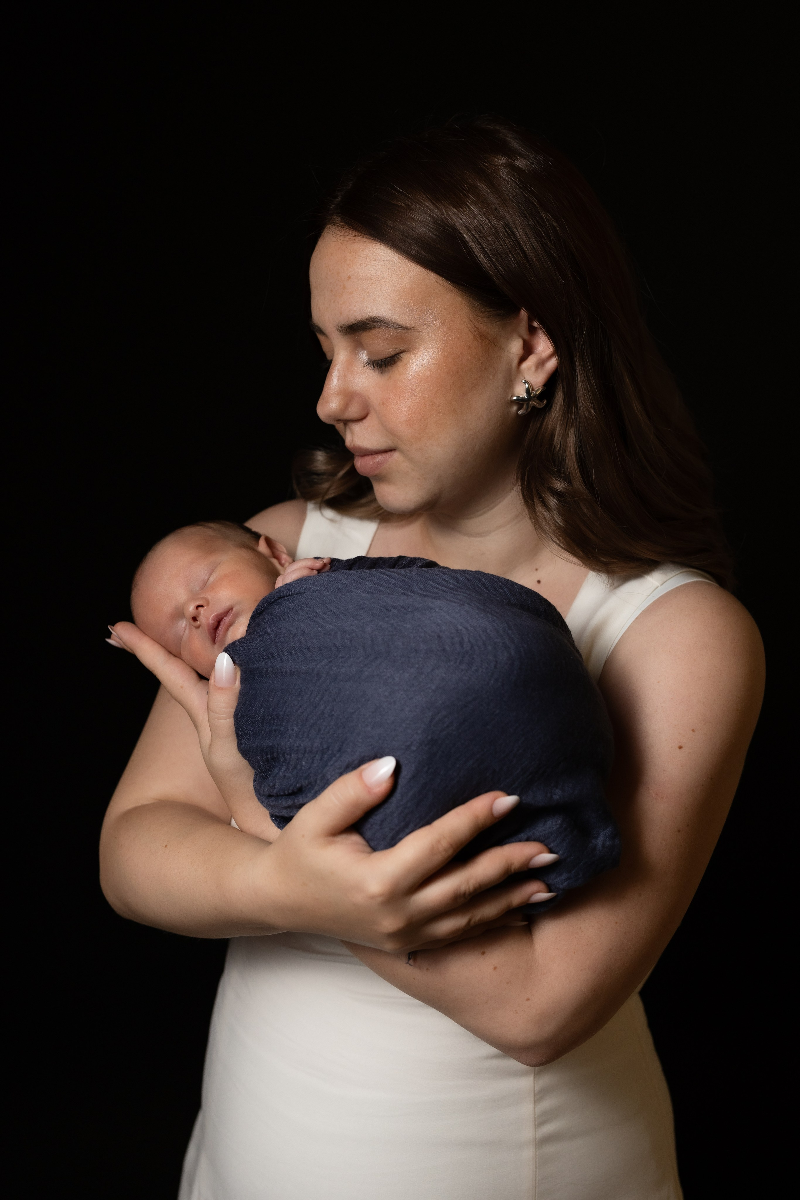 Newborn. Novorođenčad, Trudnice i Porodični fotogaf u Beču i Požarevcu Mihajlo Stević