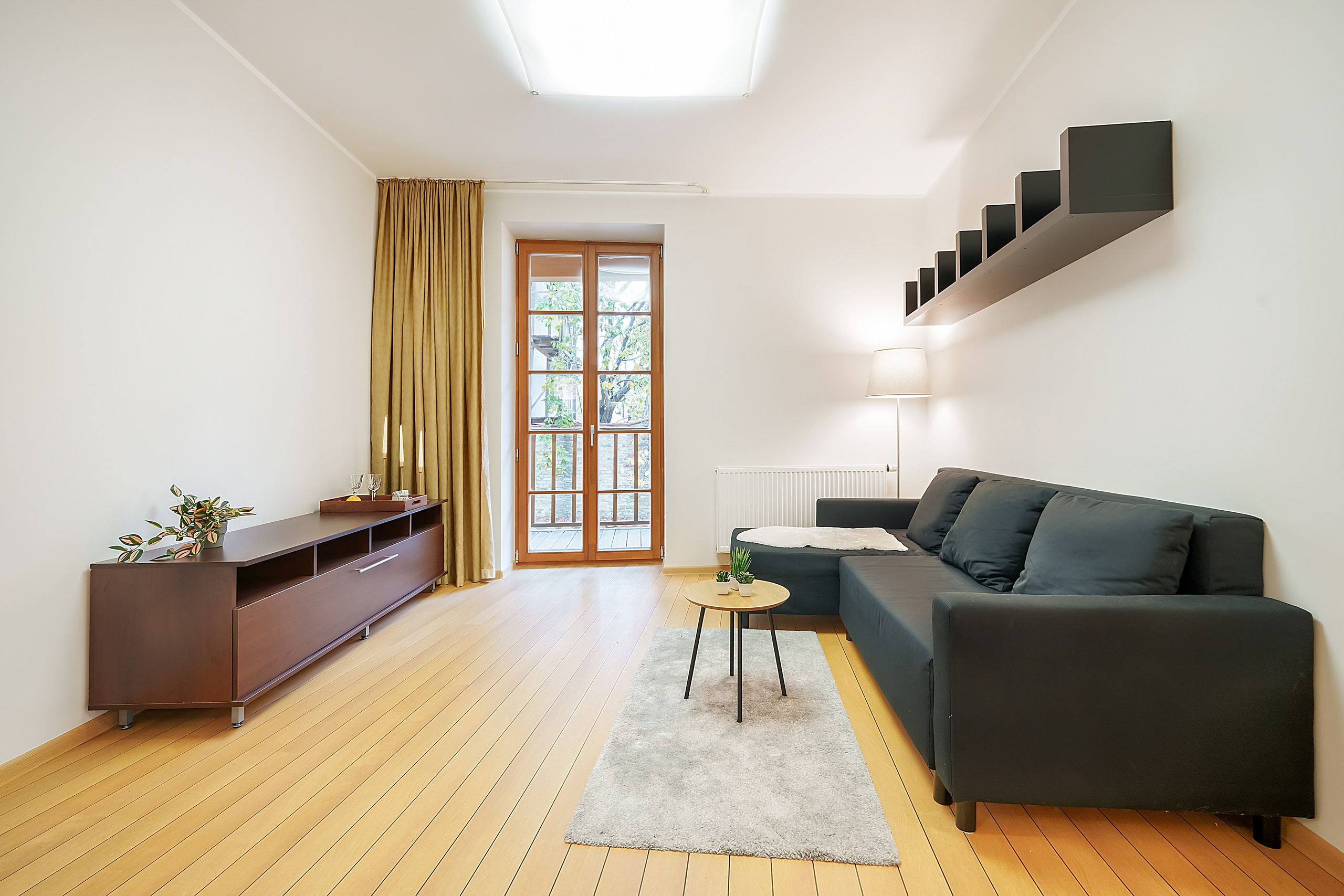 Aušros vartų. Elina Sapiega fotografė Vilniuje