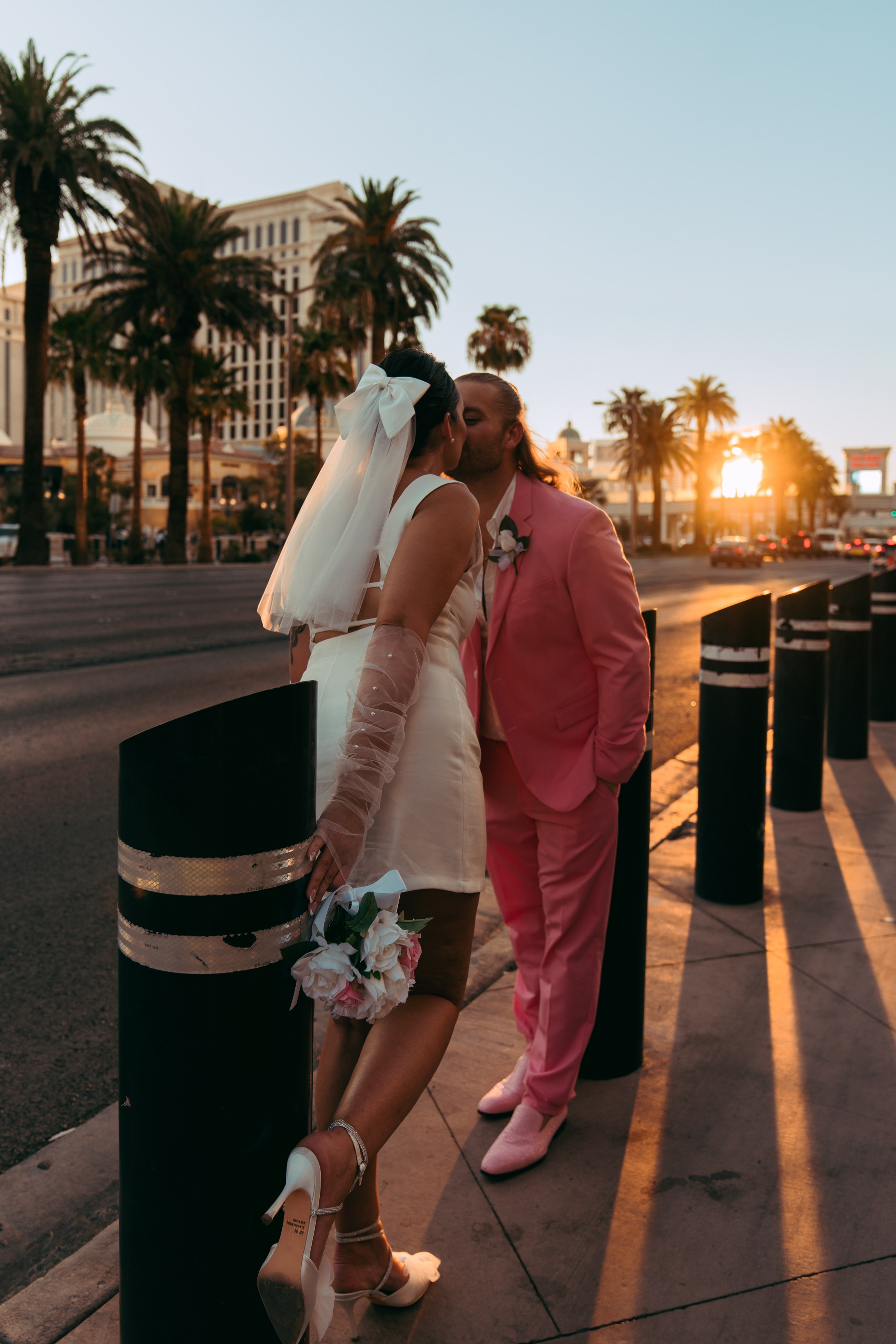 Joey&Afton. Wedding & elopement photographer Viktoriya Kravtsov. Las Vegas