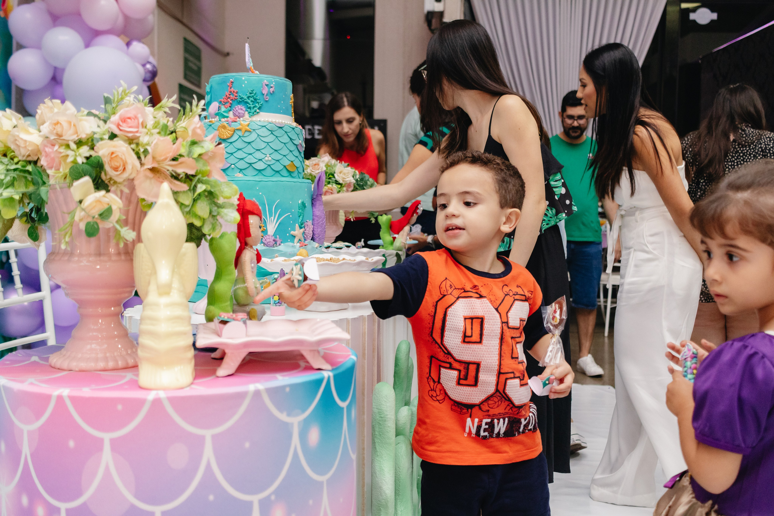 Alice — Aniversário 4 anos. Principal