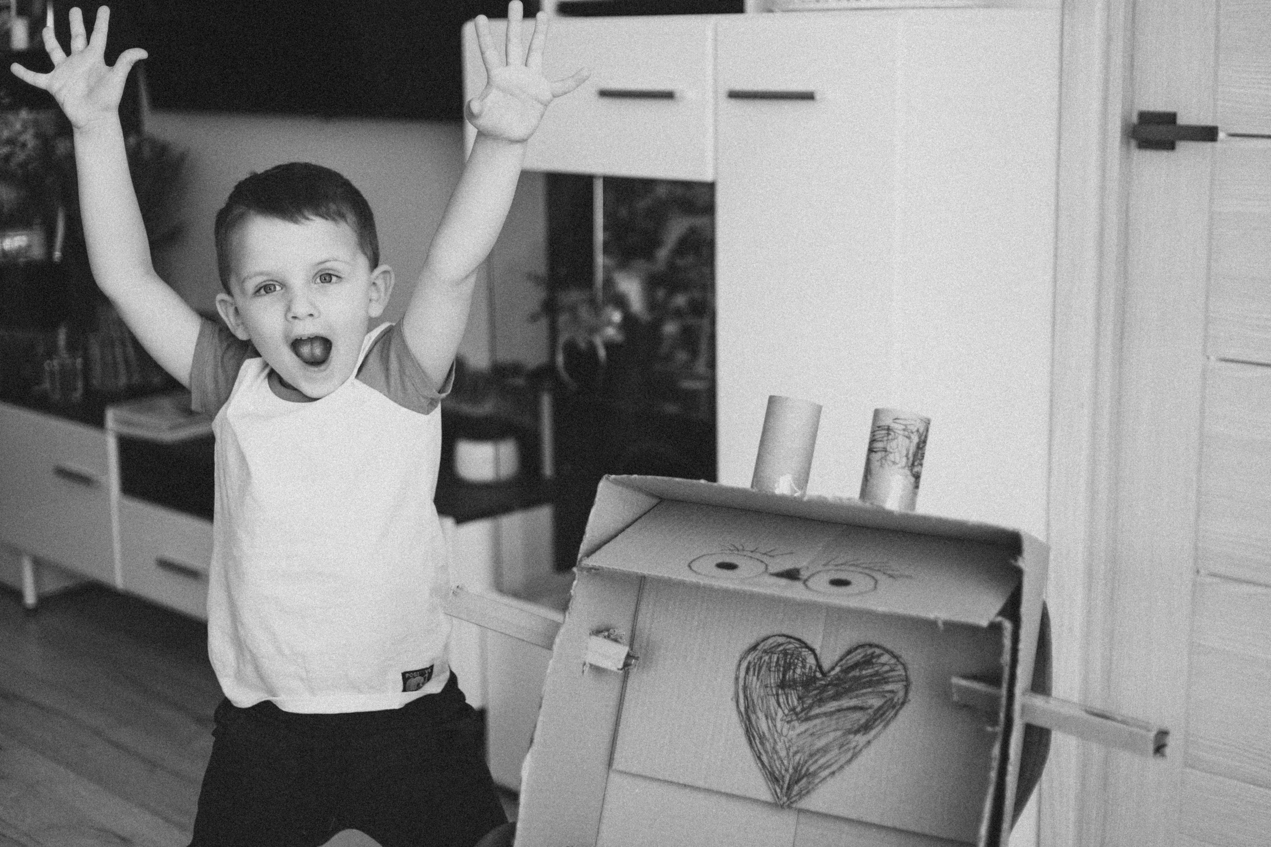 SENDIJAS ģimene. GALVENĀ