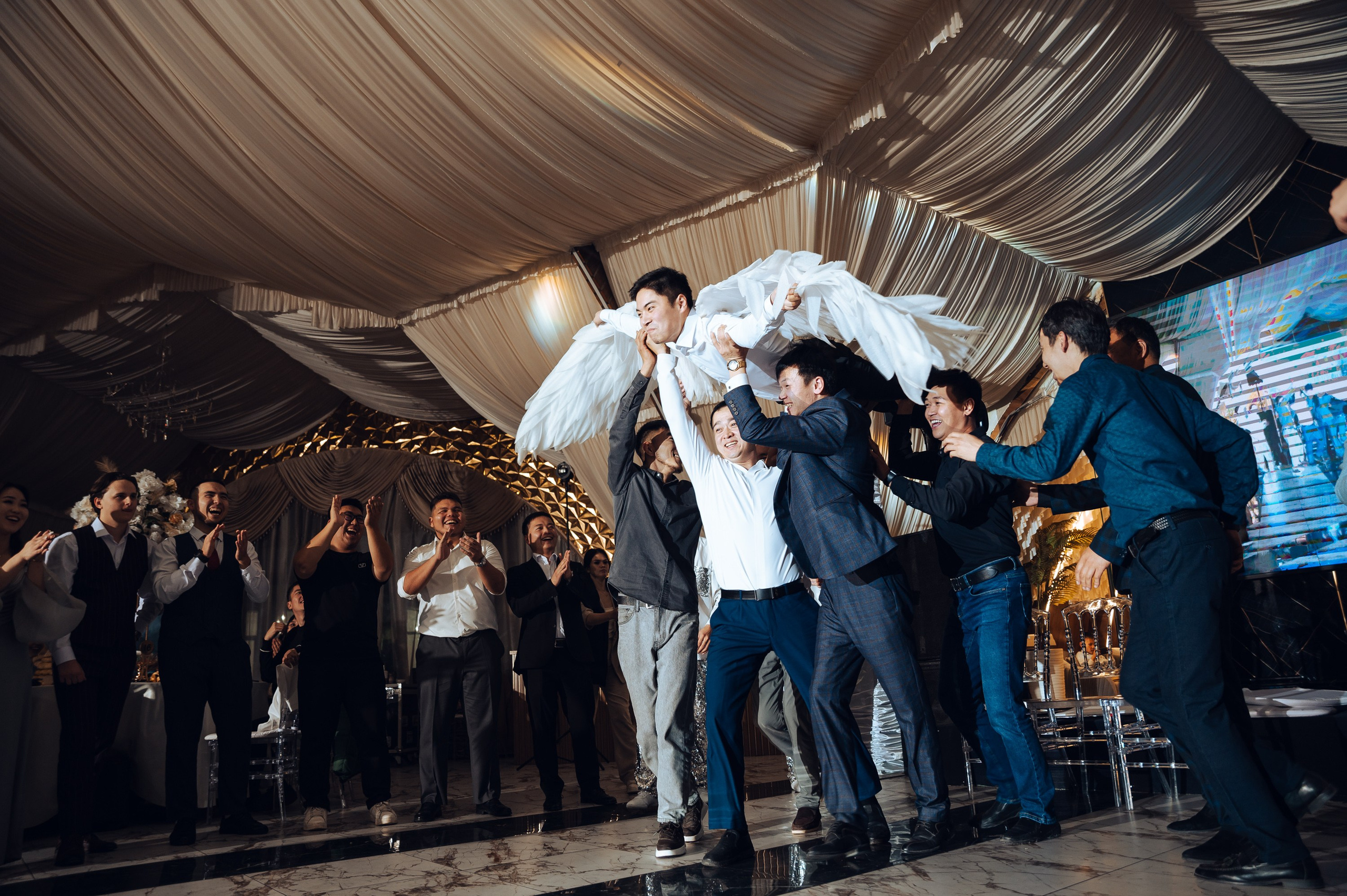 MAHMUD & AIDAI. Фотограф в Бишкеке Андрей Кавешников