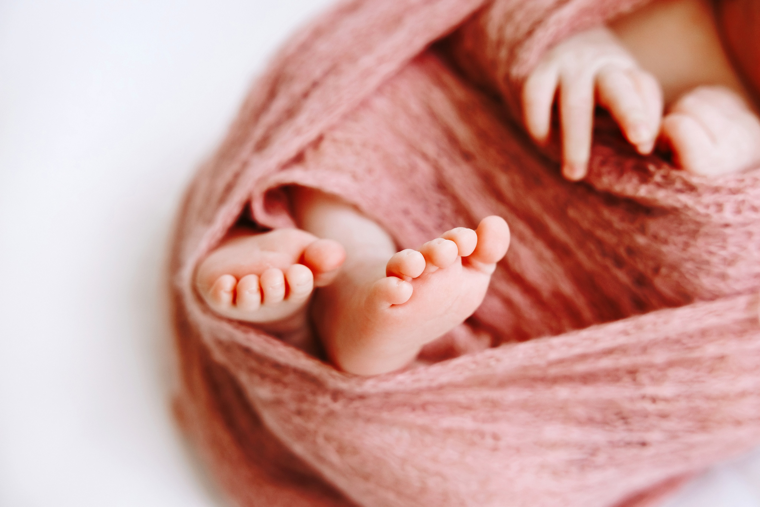 Фотосесия за новородени в студио. Фотограф Ирина Йотова