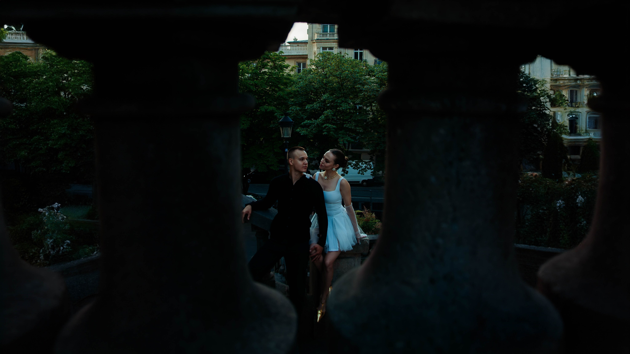 Elopement photoshoot. Paris photographer — Polina Osipova
