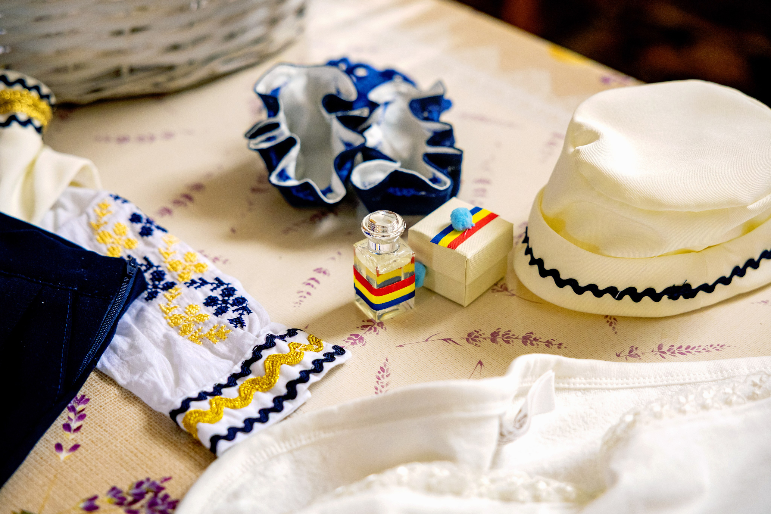 Andrei Sebastian. Moments By Gub