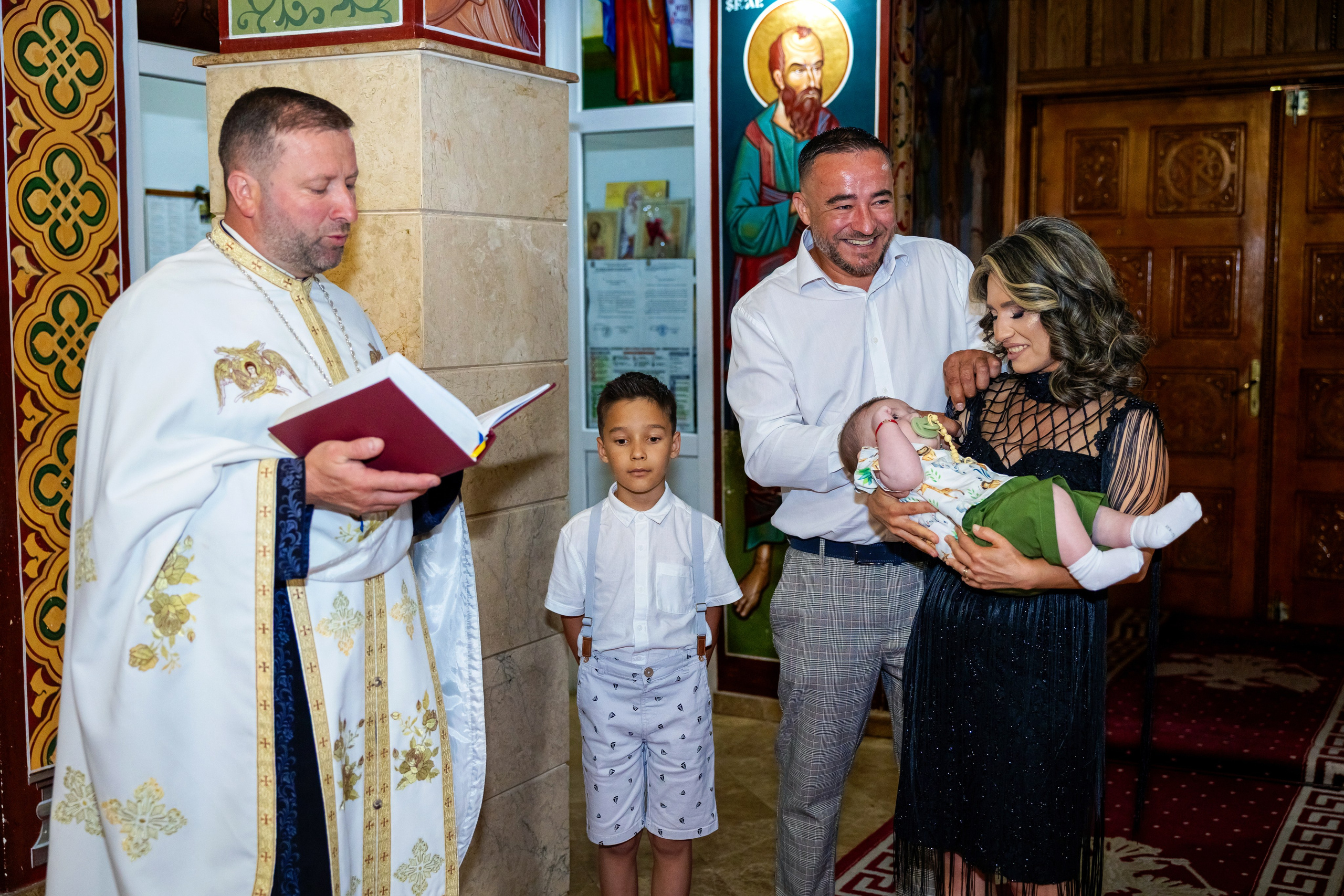 Andrei Damian. Moments By Gub