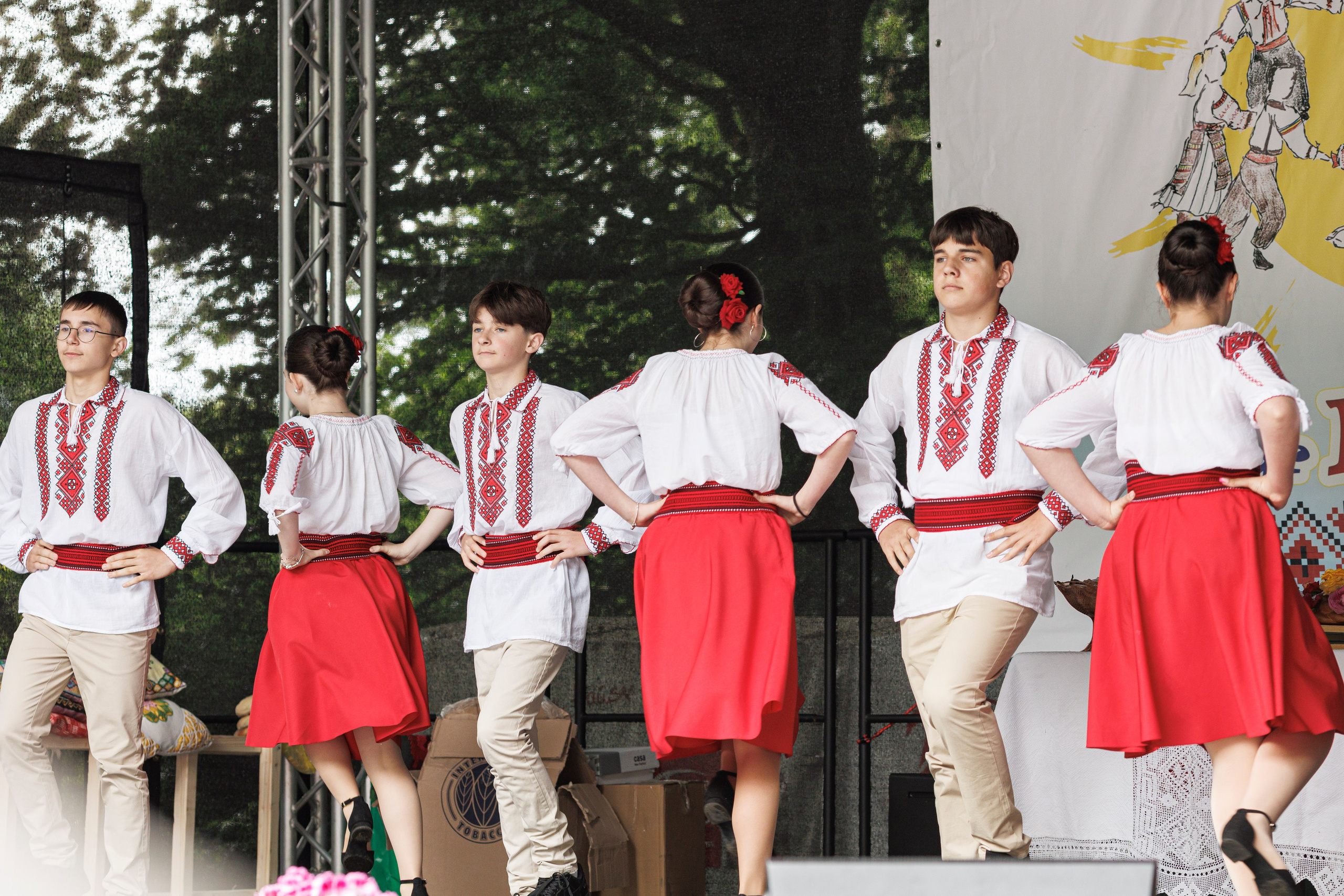 Hora Dorului 2025. Dienstleistungen