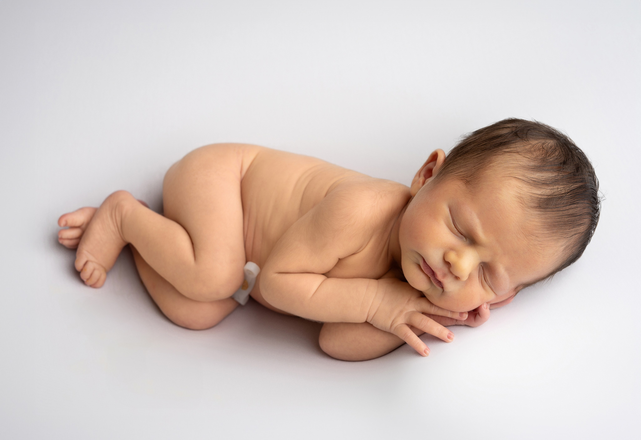 NEWBORN PORTFOLIO. Newborn Photographer and life casting in Dubai Dariya Saeed