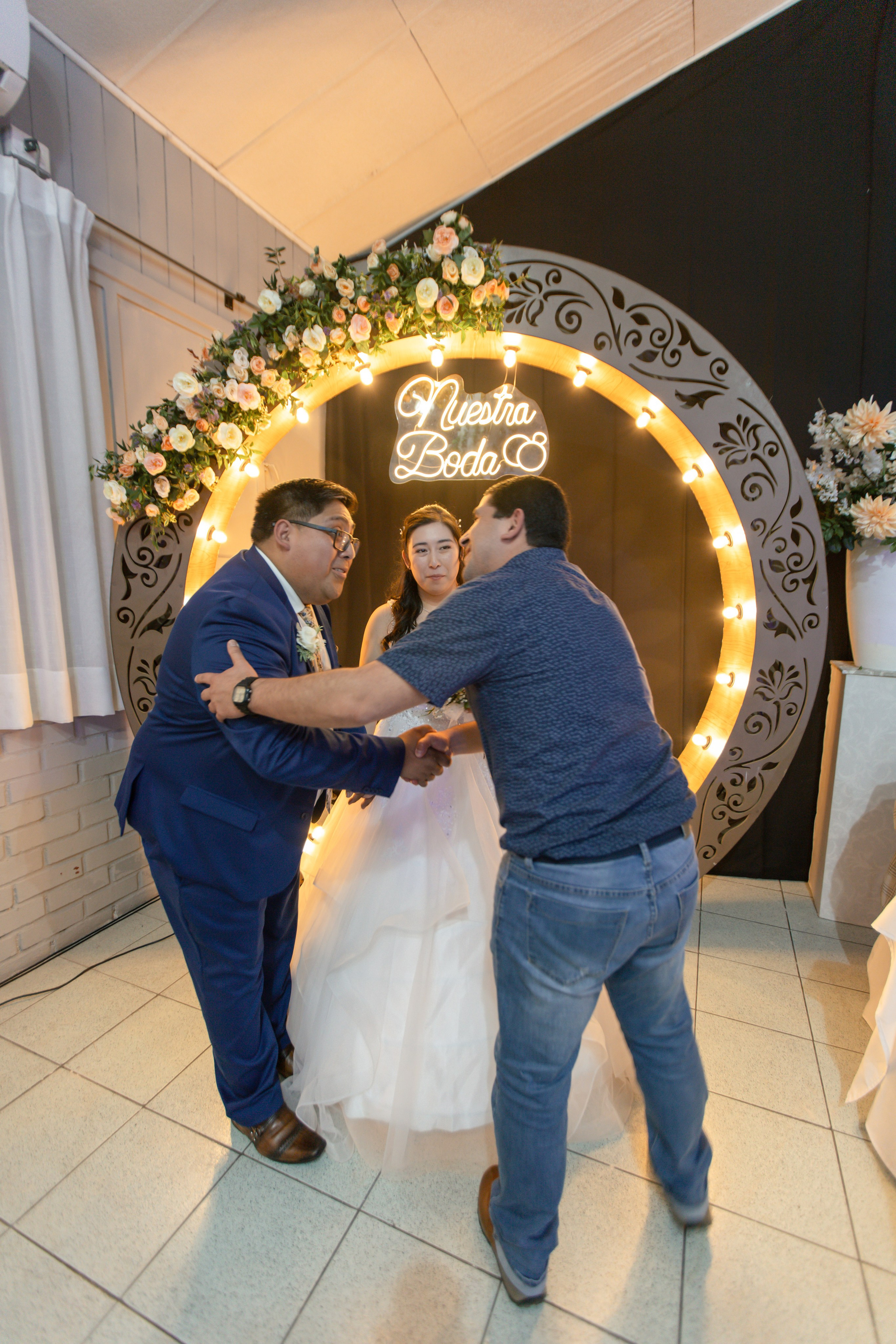 Johana y Edgar. Dinka & Emilio - El arte de preservar lo que no se repite