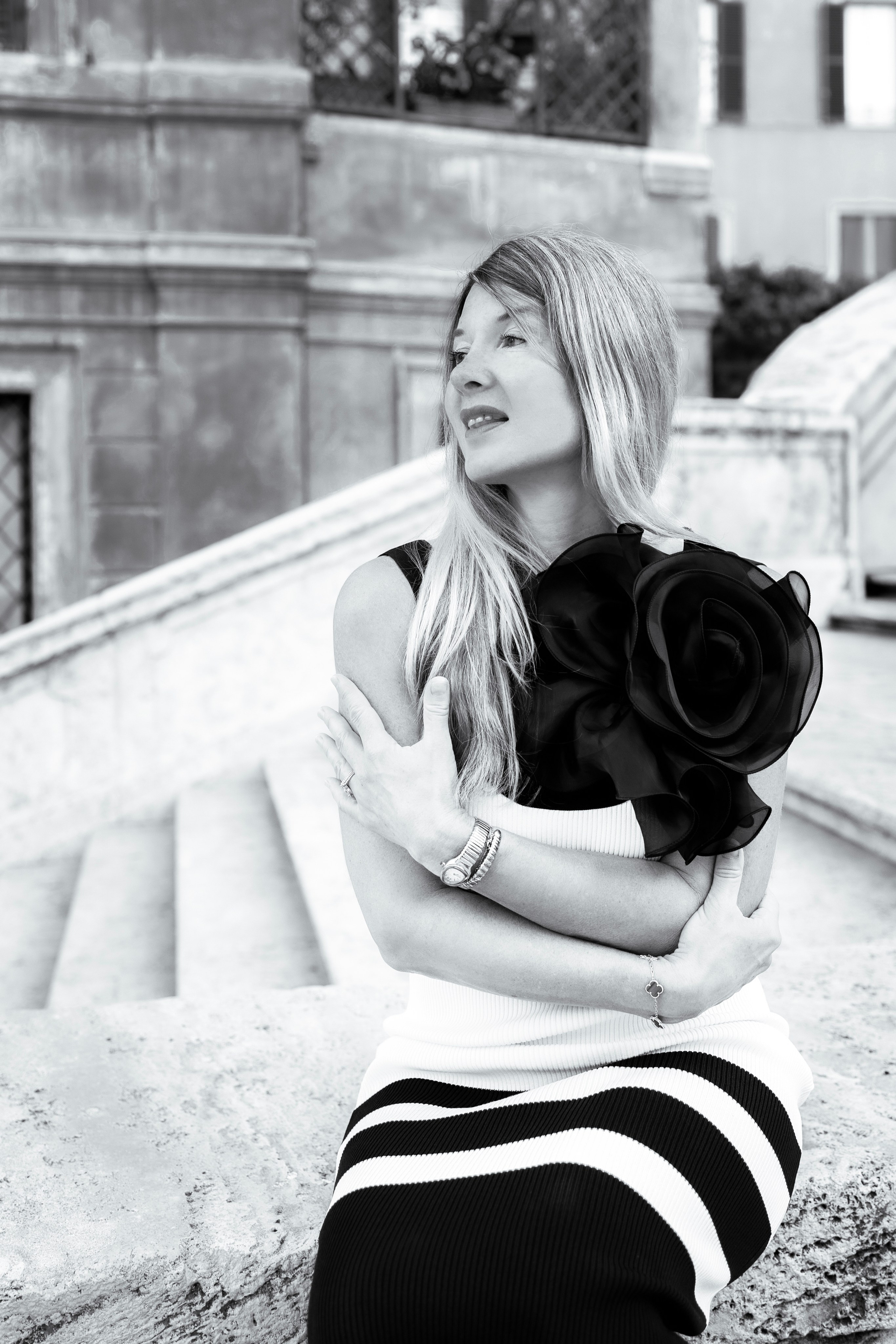 Black and white. Photographer in Munich