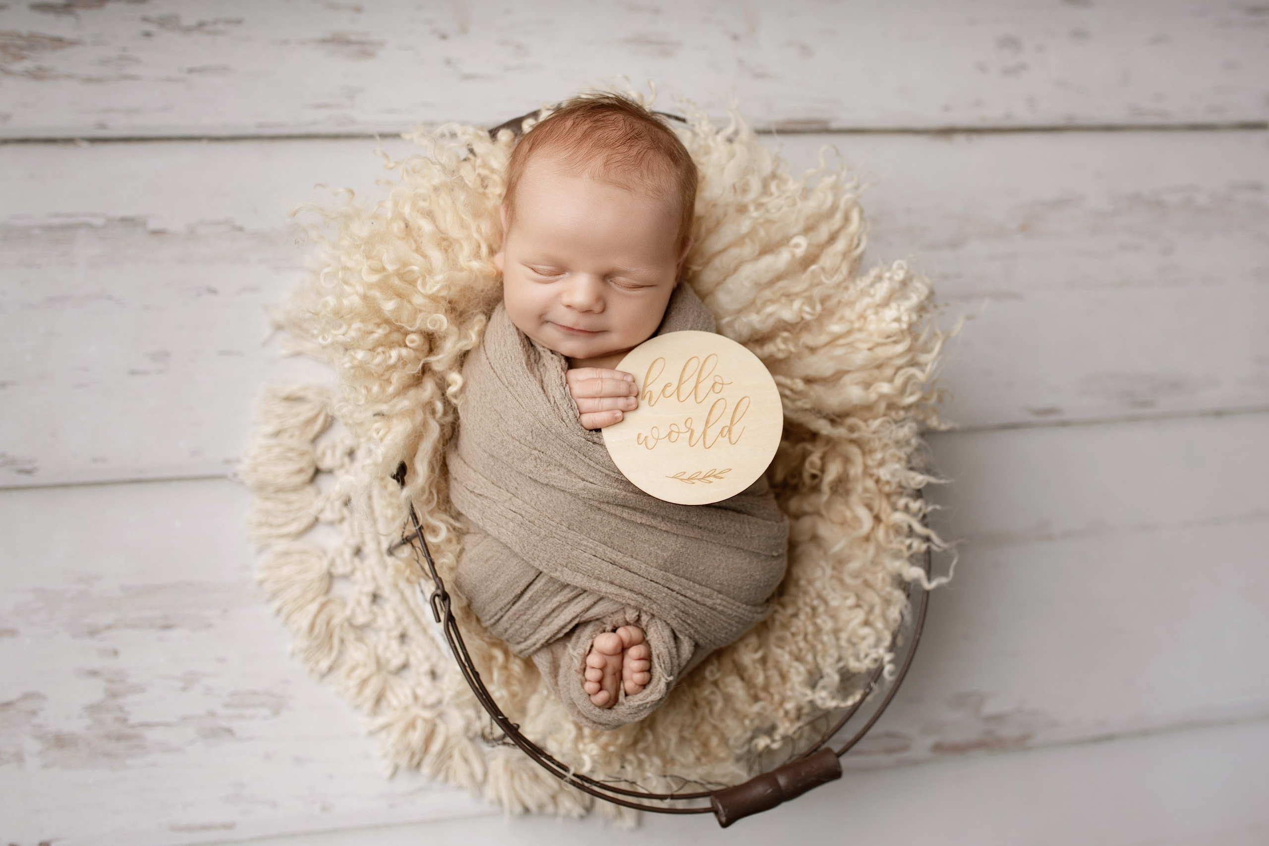 Esu Aleksandra naujagimių ir kudikių fotografė iš Vilniaus