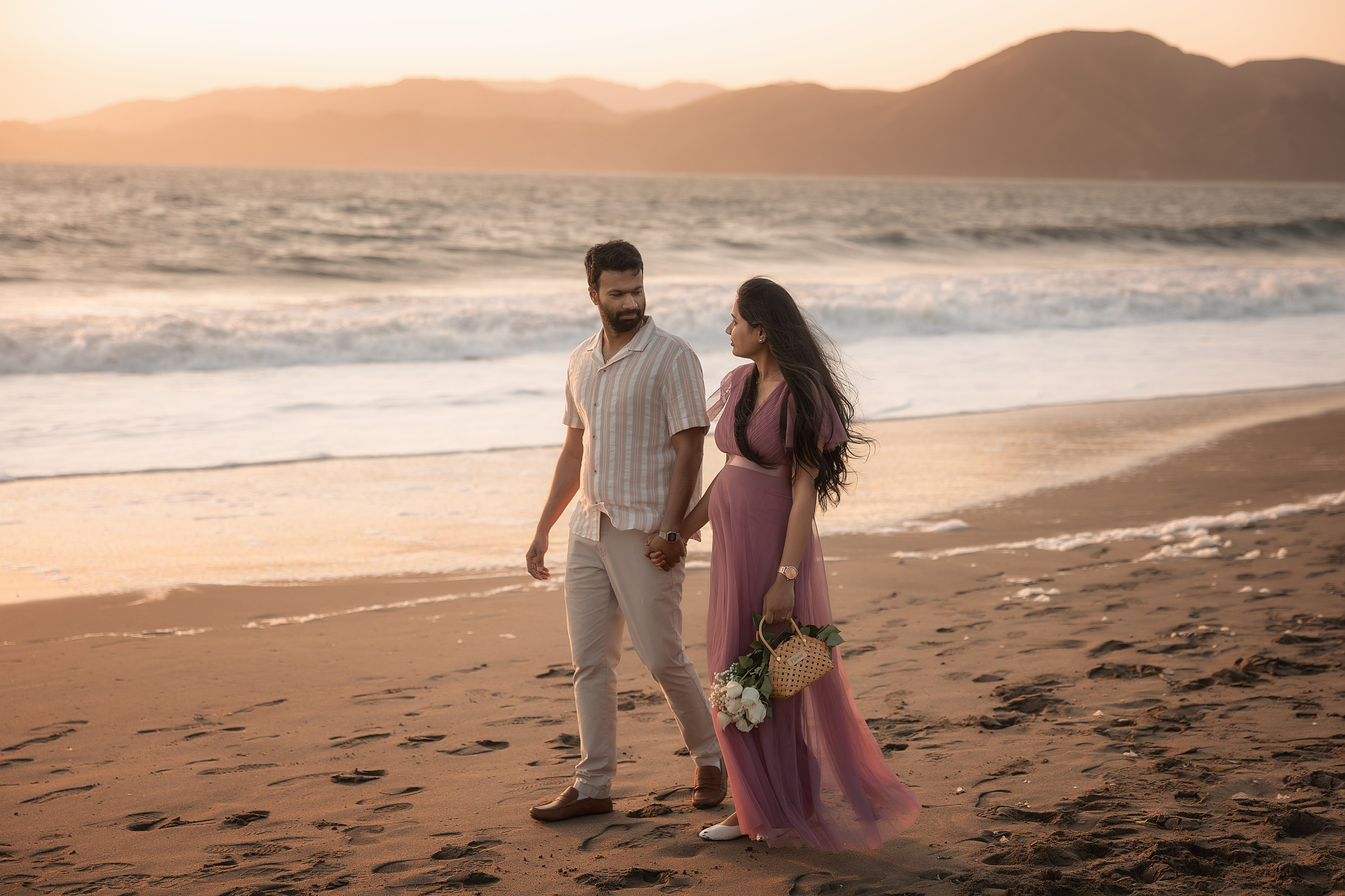 FAMILY & MATERNITY PHOTOGRAPHY. Couples & Families photographer in Bay Area, San Jose, California