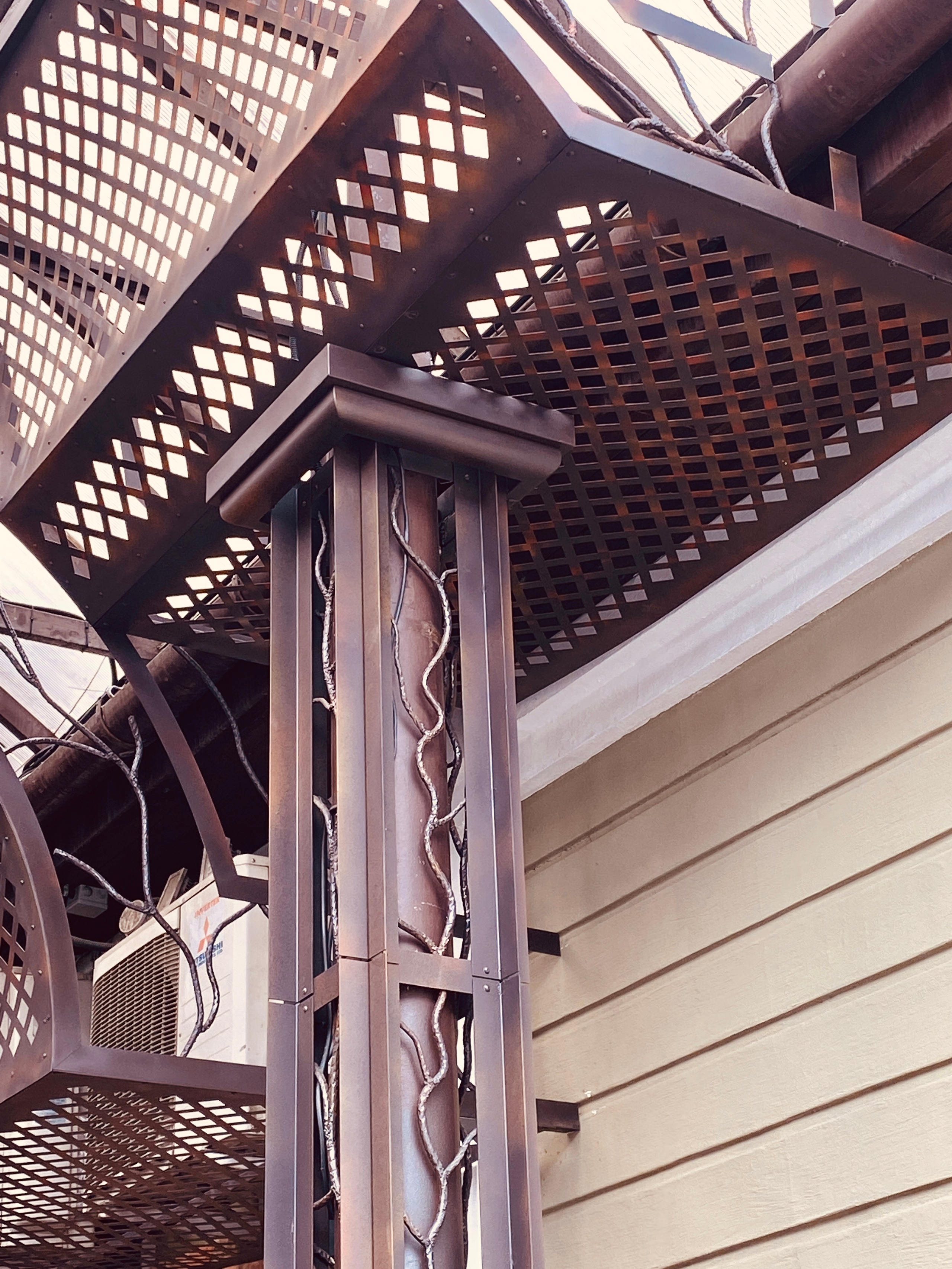 Коммерческие проекты Марии Тарлецкой. Скульптор кузнец Мария Тарлецкая