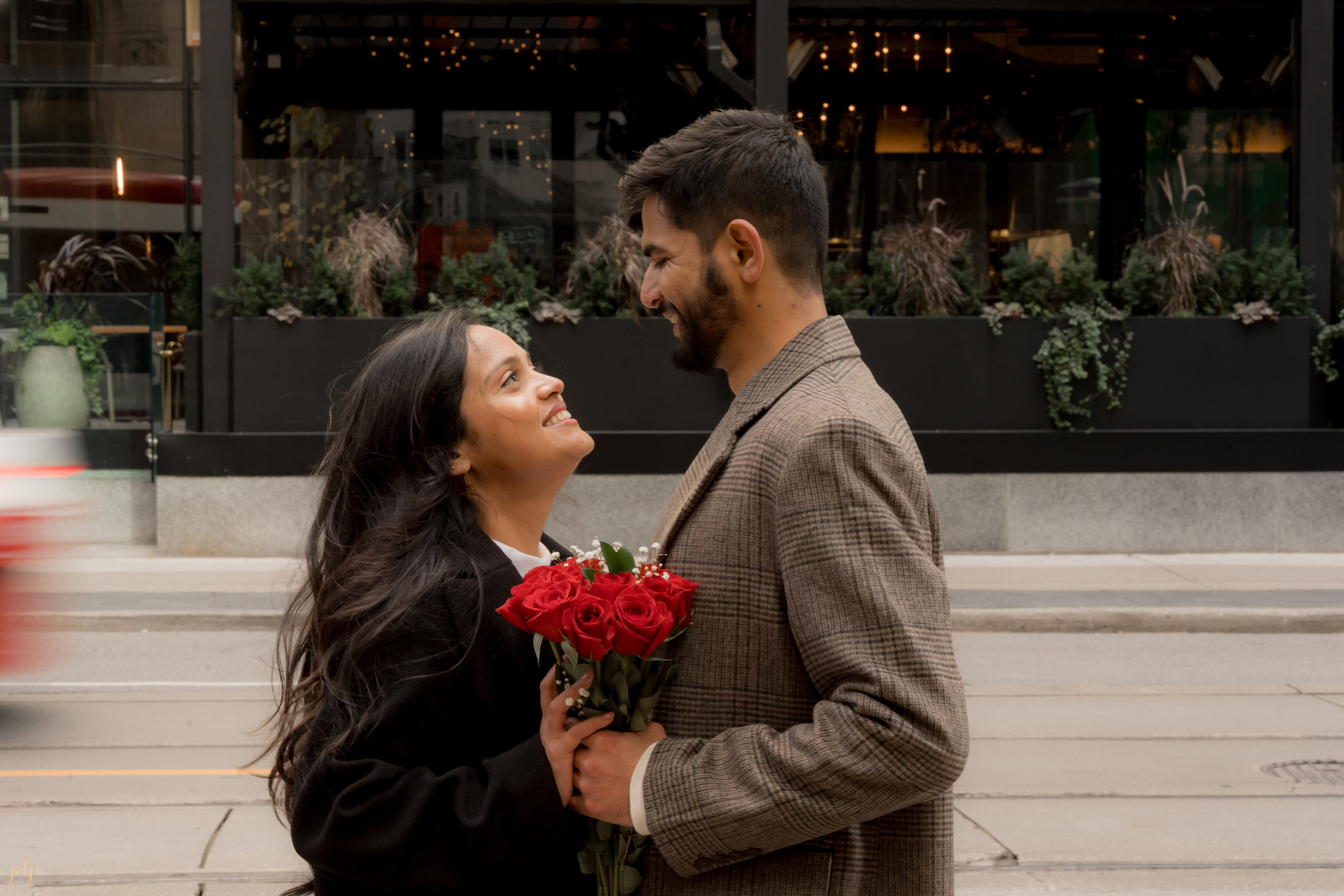 Harsh & Sneha. Wedding Photographers and Filmmakers