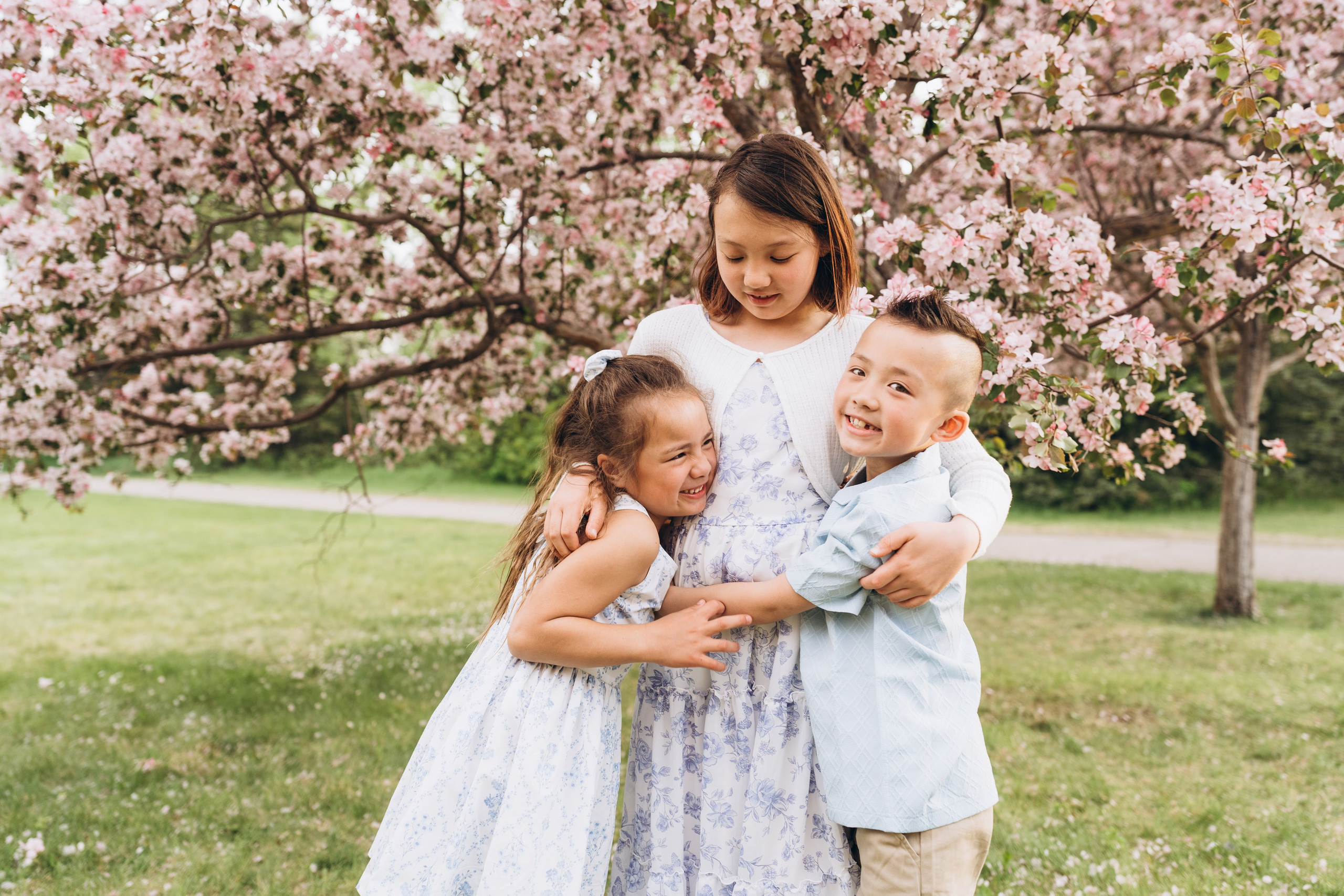 Steph & fam. Calgary Wedding & Lifestyle Photographer — Yevhen Polishchuk