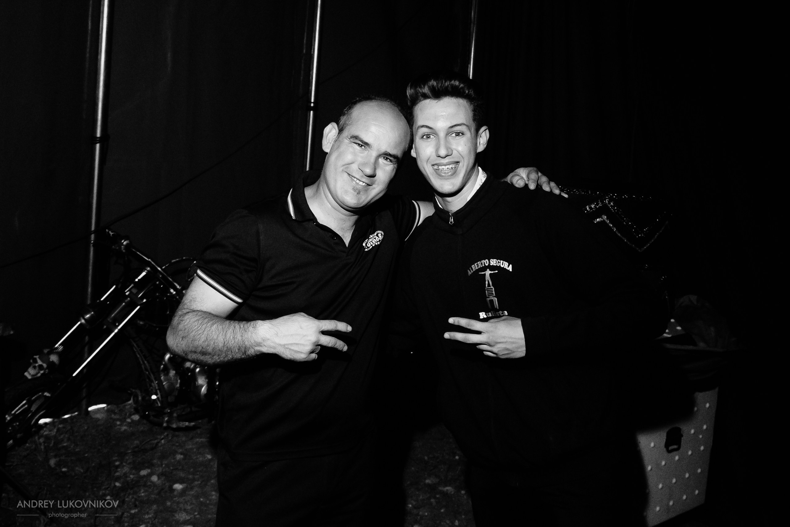 Жизнь за кулисами Circo Quiros: backstage фотографии