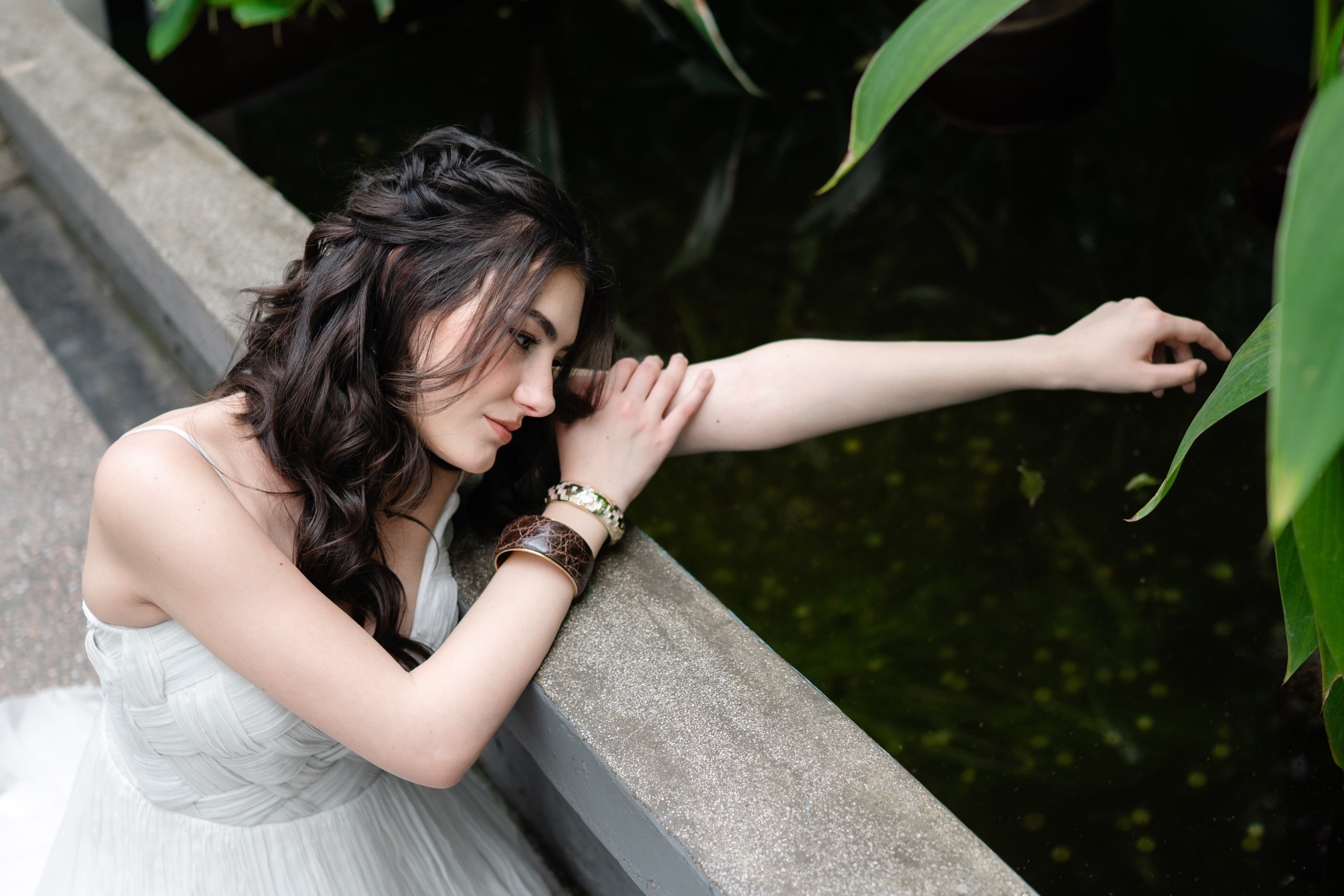 Botanical BRIDE. Alexandra Hanu Photographer