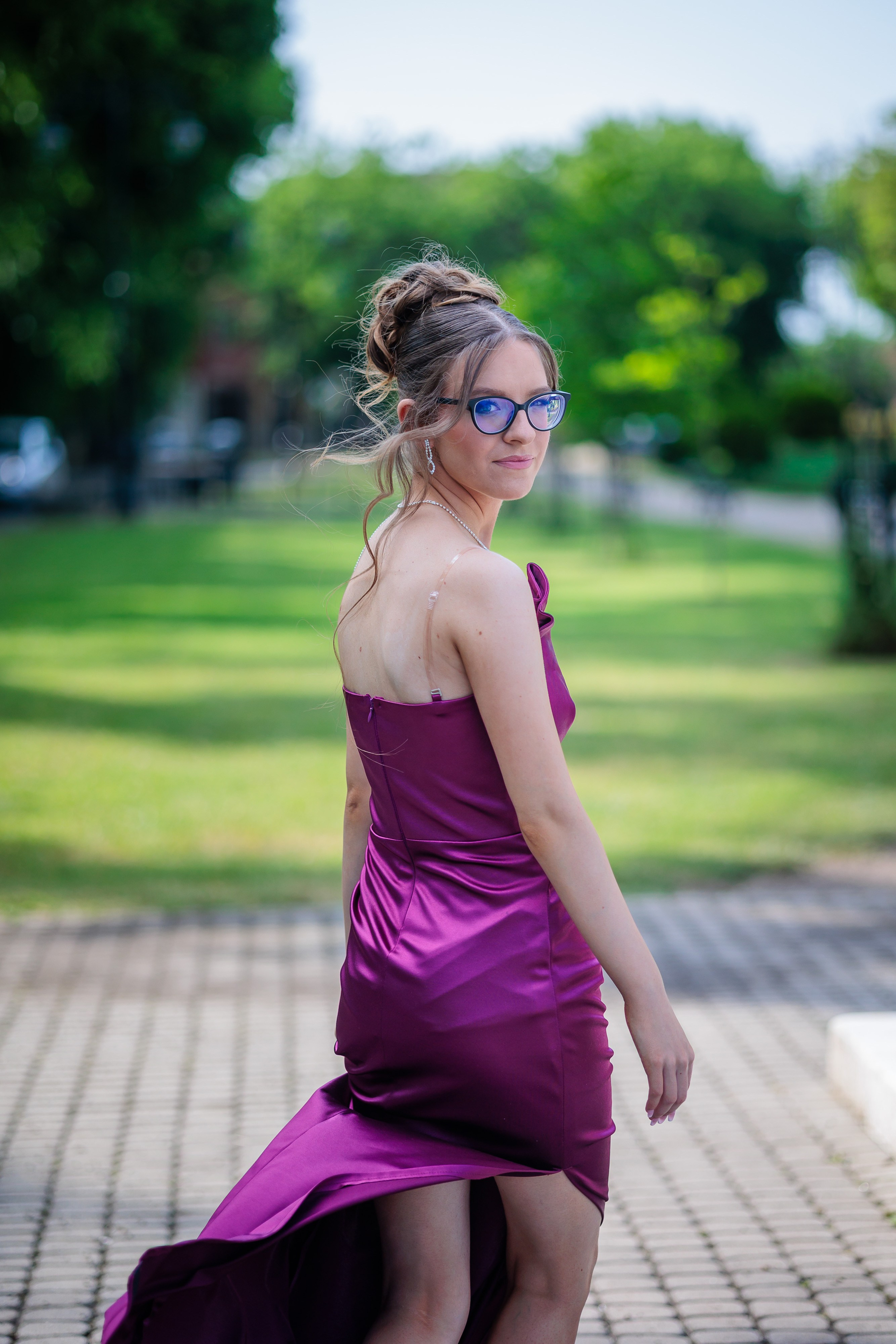 Matursko fotogafisanje Marina Liliom. Aleksandar Šećerov photographer and videographer in Subotica, Serbia