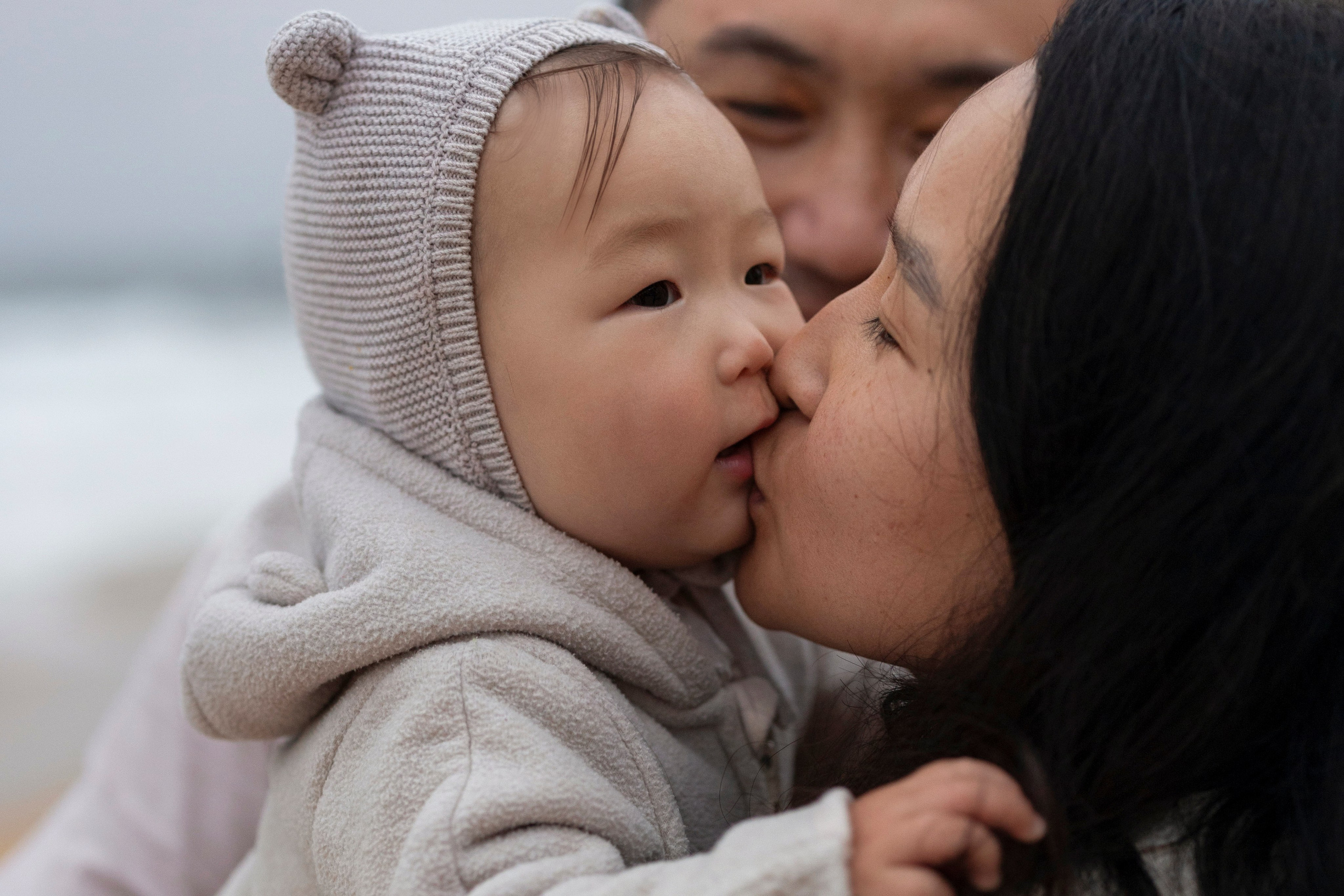 Ocean. Bay Area Photographer: family, maternity, love story, wedding