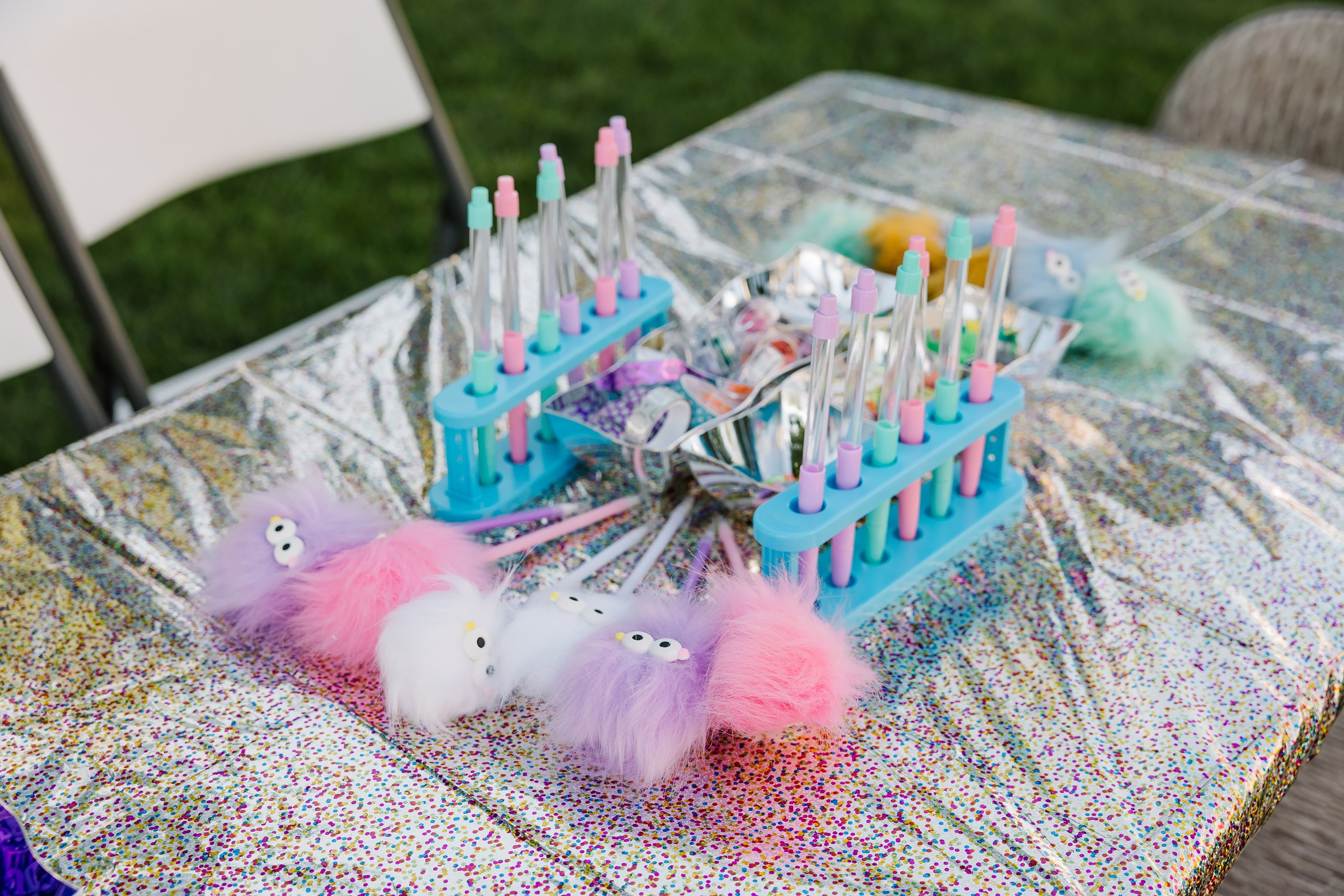 Birthday Party. Wedding family event photographer in Chicago Nick Yushevich