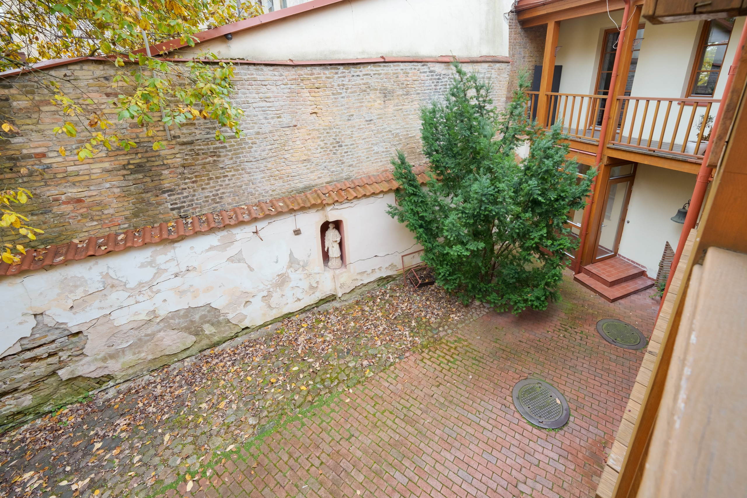 Aušros vartų. Elina Sapiega fotografė Vilniuje